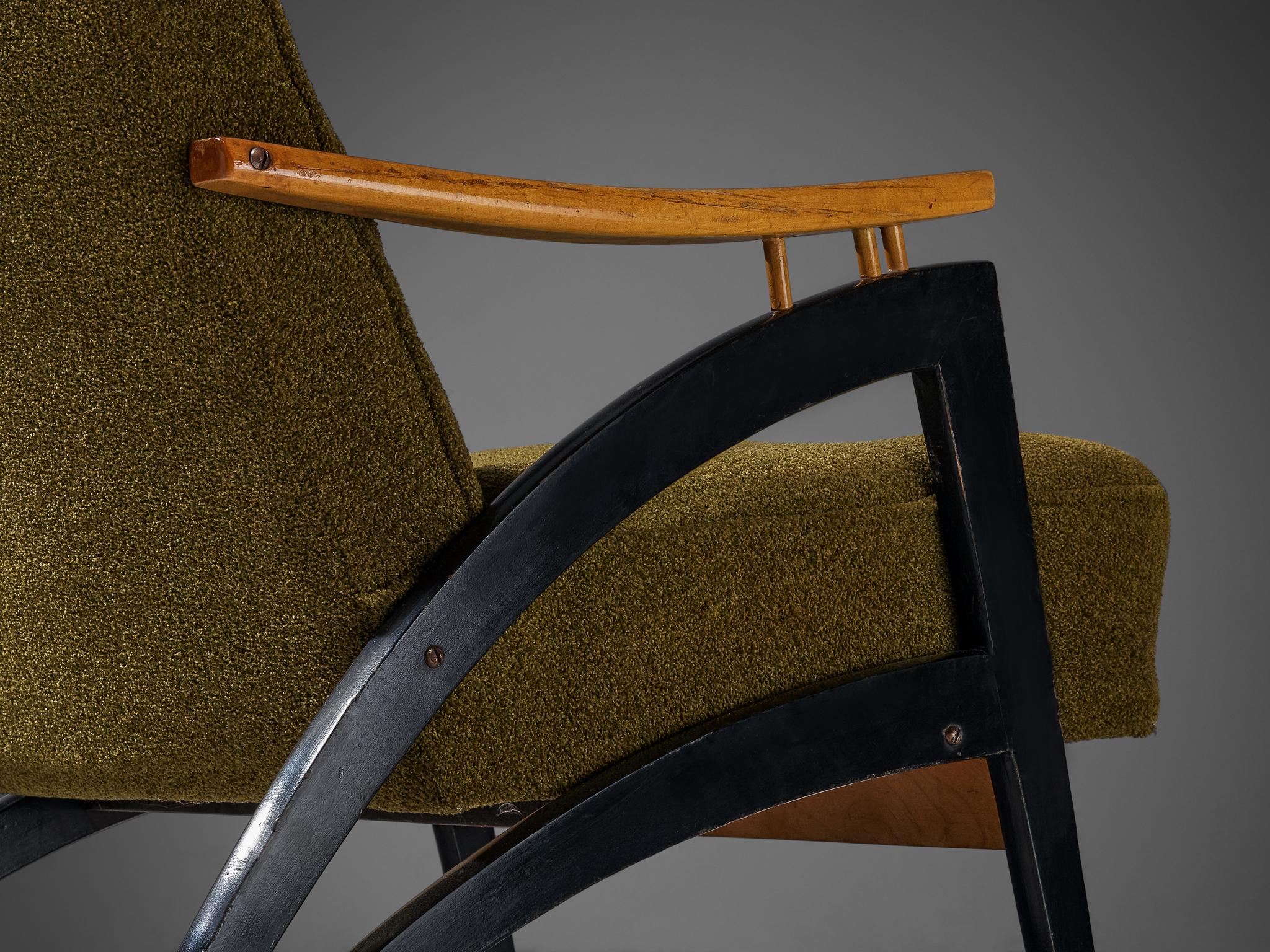 Italian Dynamic Lounge Chair mit olivgrüner Polsterung  (Italienisch) im Angebot