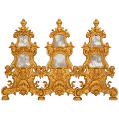 Miroir triple/décor mural italien du début du 18e siècle en bois doré baroque