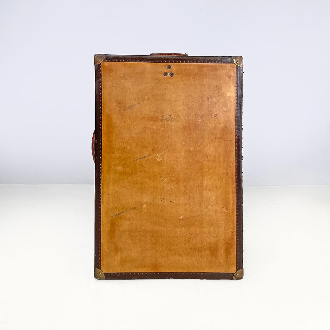 Italian early 1900s brown leather cardboard travel trunk with key, early 1900s For Sale 2