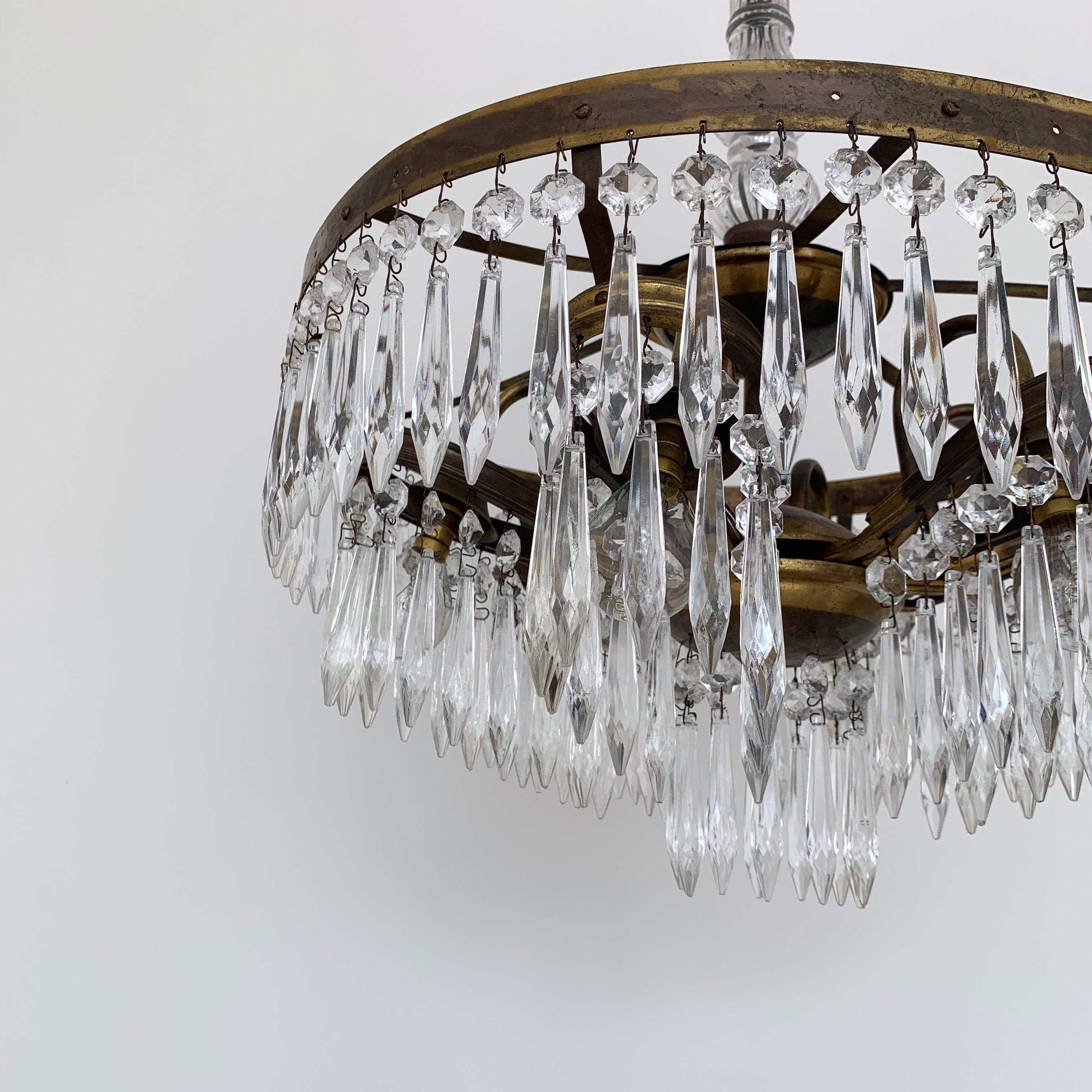 Italian Early 1900s Continental Waterfall Chandelier For Sale 1