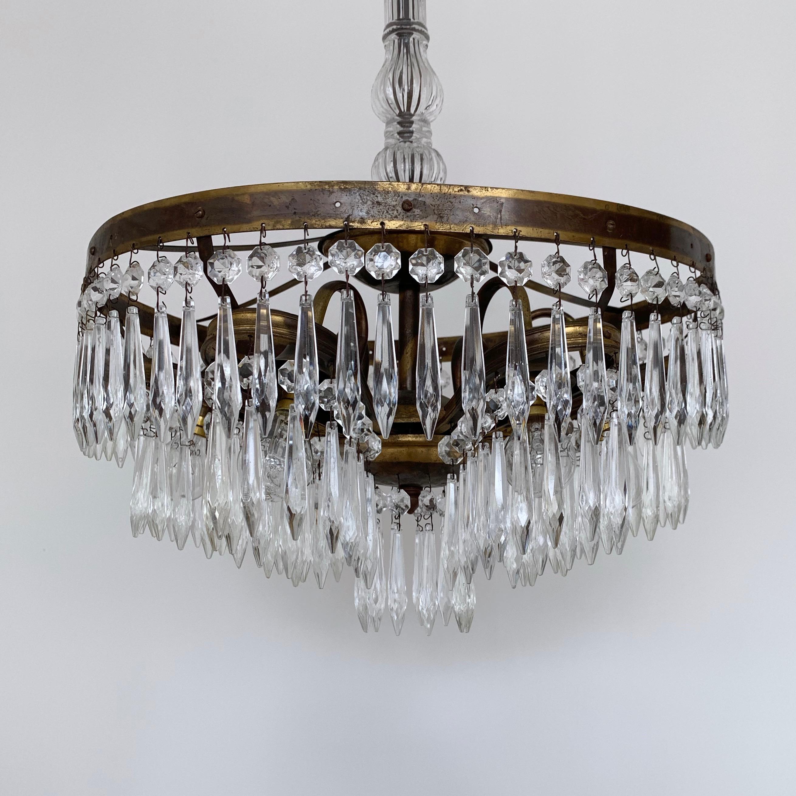 Italian Early 1900s Continental Waterfall Chandelier For Sale 2