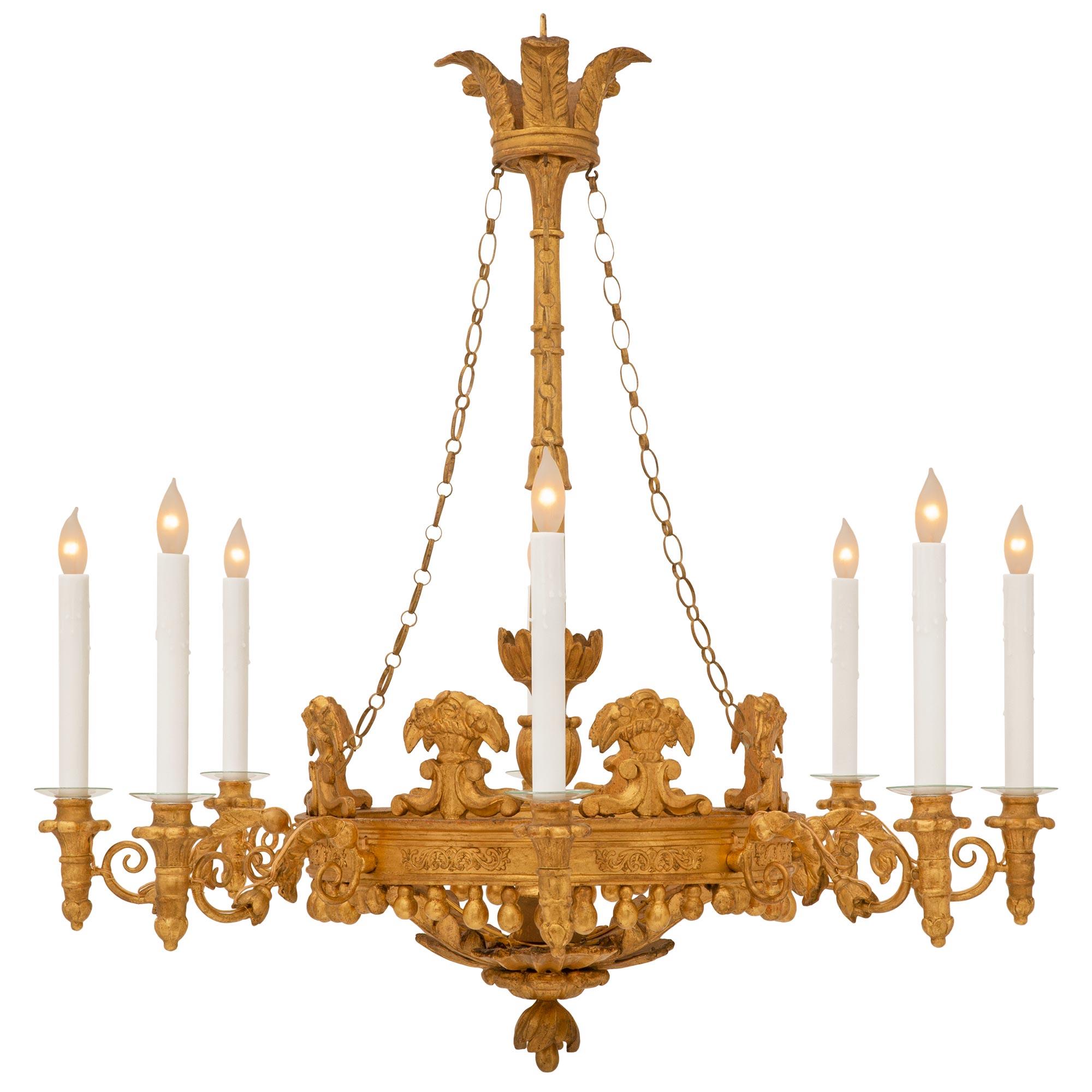 Italian Early 19th Century Baroque St. Giltwood and Gilt Metal Chandelier In Good Condition For Sale In West Palm Beach, FL