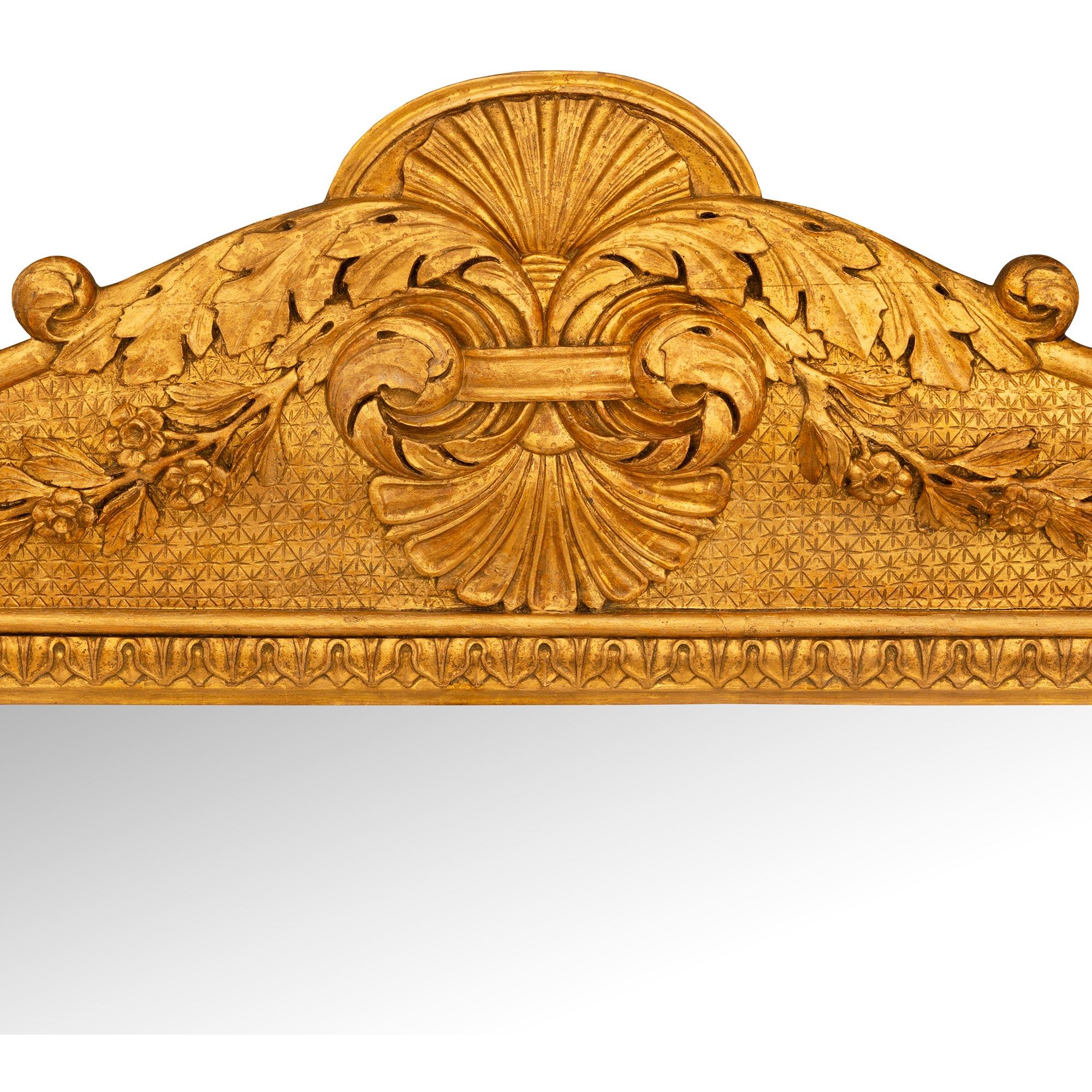 XIXe siècle Miroir baroque italien du début du 19e siècle en bois doré en vente