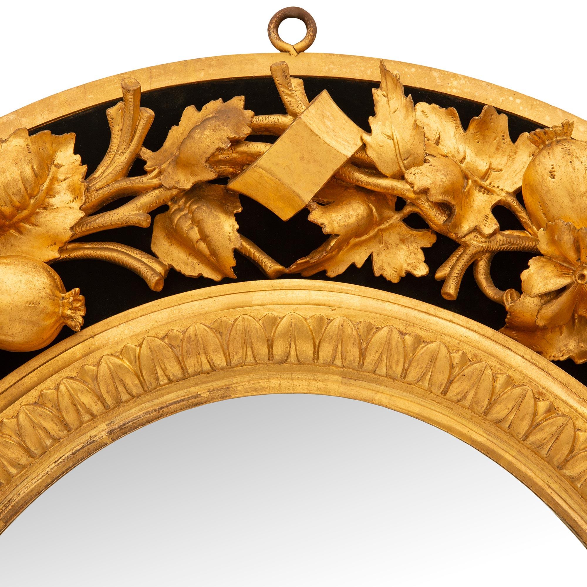 19th Century Italian early 19th century Giltwood and black Velvet mirror For Sale