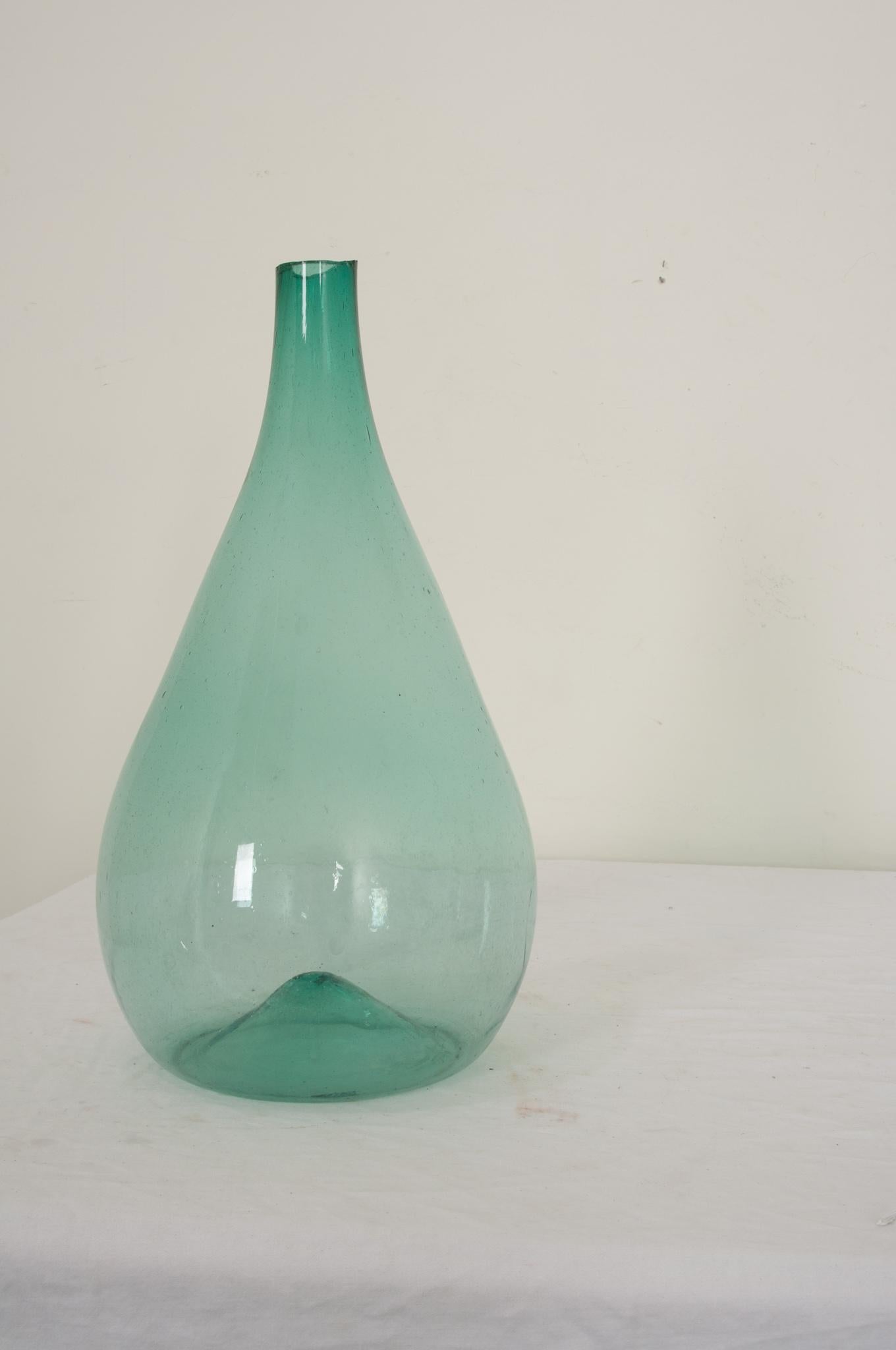 Italian Early 19th Century Hand Blown Glass Damigiana In Good Condition For Sale In Baton Rouge, LA