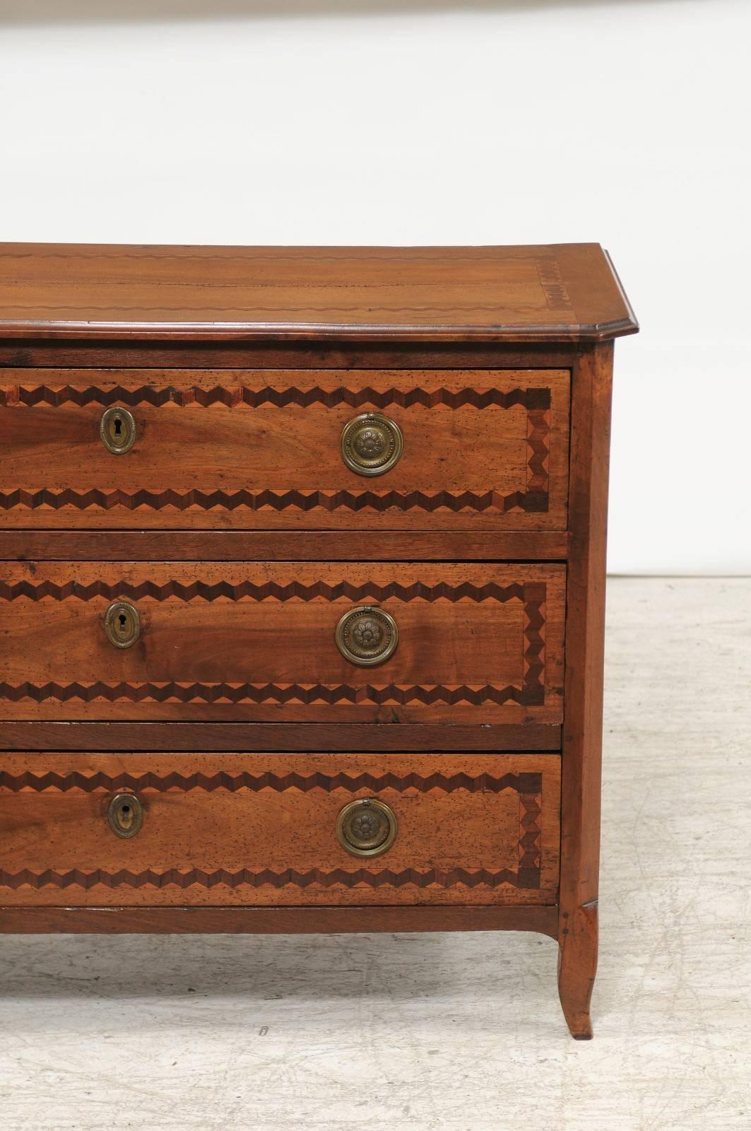 Inlay Italian Early 19th Century Inlaid Three-Drawer Commode with Zigzag Motifs