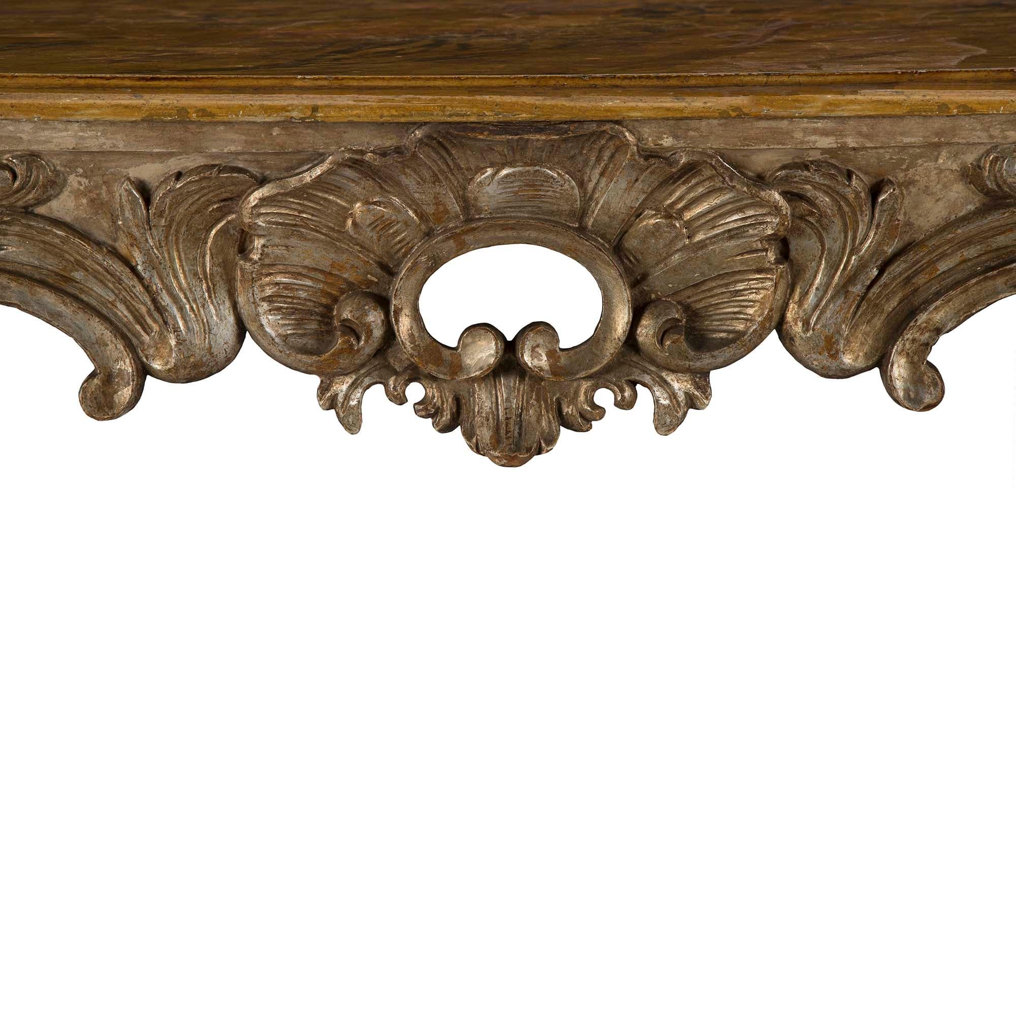 Wood Italian Early 19th Century Louis XV St. Patinated and Mecca Dining Table For Sale
