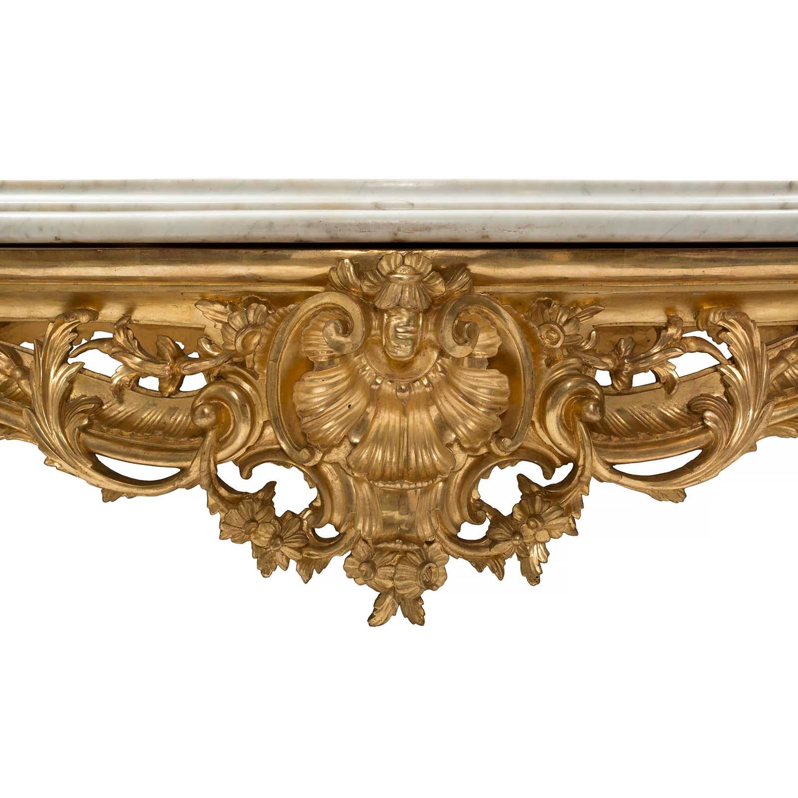 Italian Early 19th Century Louis XV Style Giltwood and Marble Center Table For Sale 4