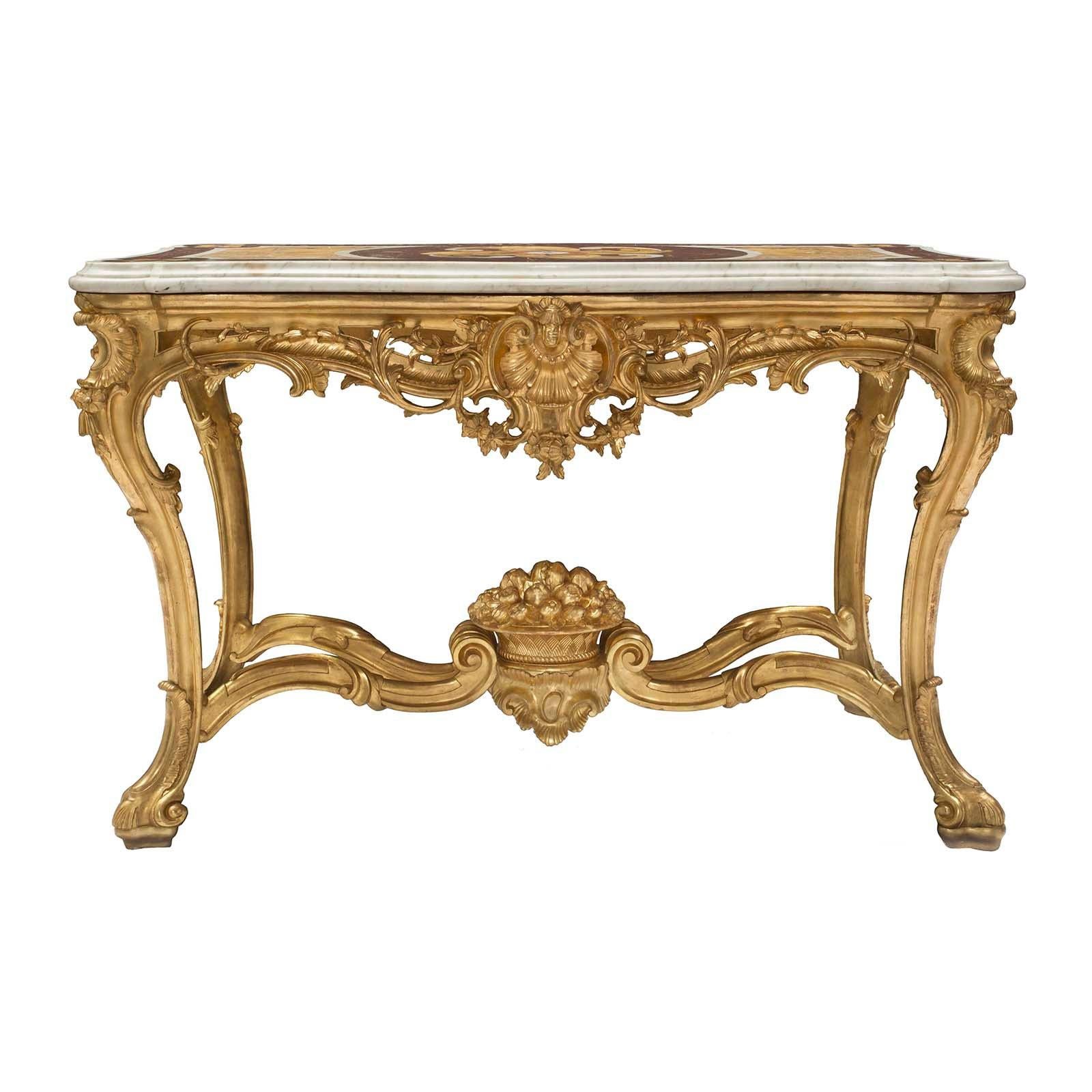 Table centrale italienne de style Louis XV du début du XIXe siècle en bois doré et marbre