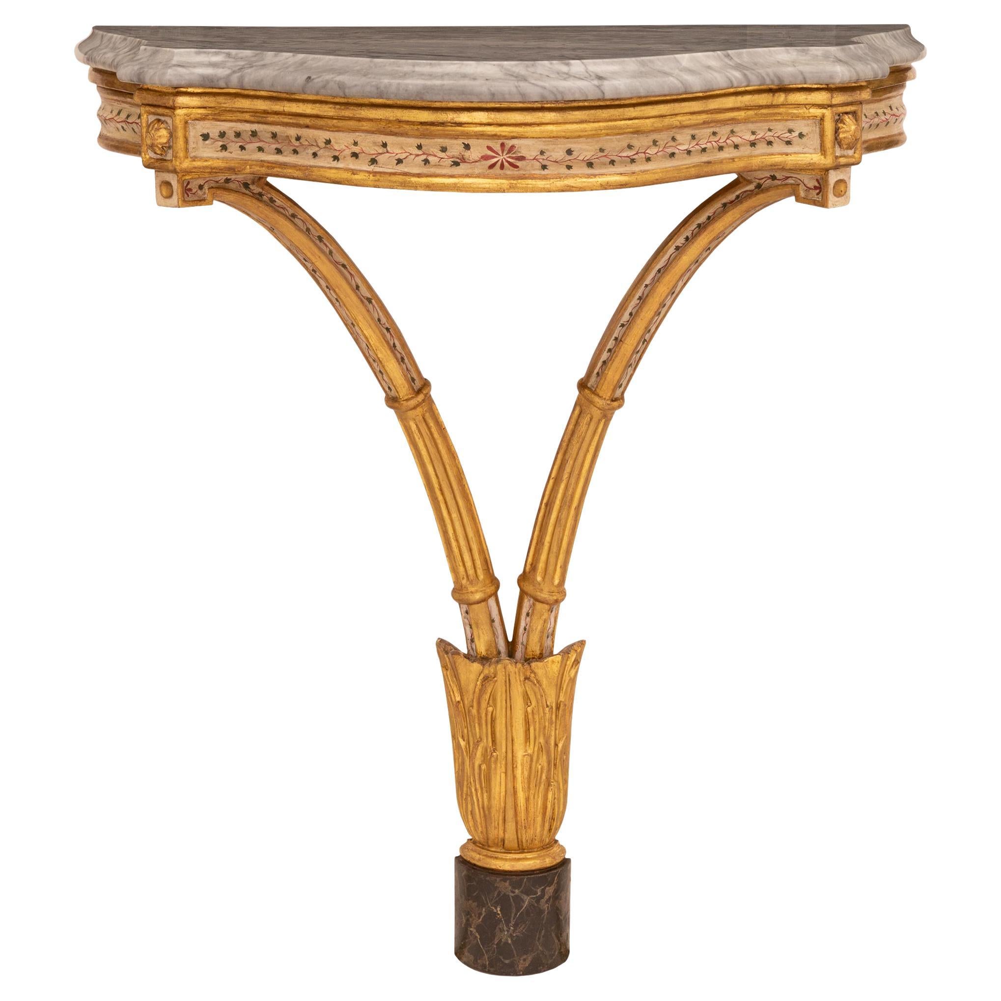 Console italienne du début du XIXe siècle en bois doré et marbre de style Louis XVI