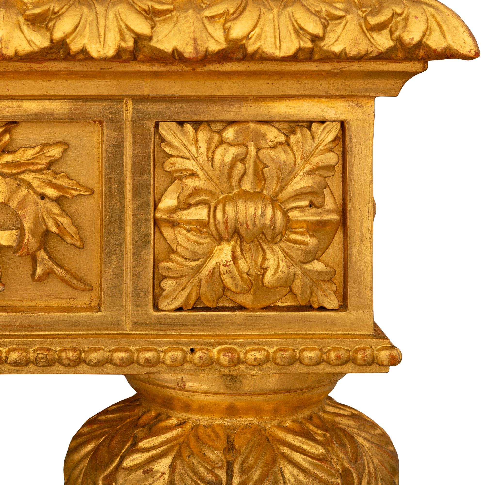 Legno dorato Consolle in marmo Luigi XVI st Giltwood Rosso Verona dell'inizio dell'Ottocento italiano in vendita