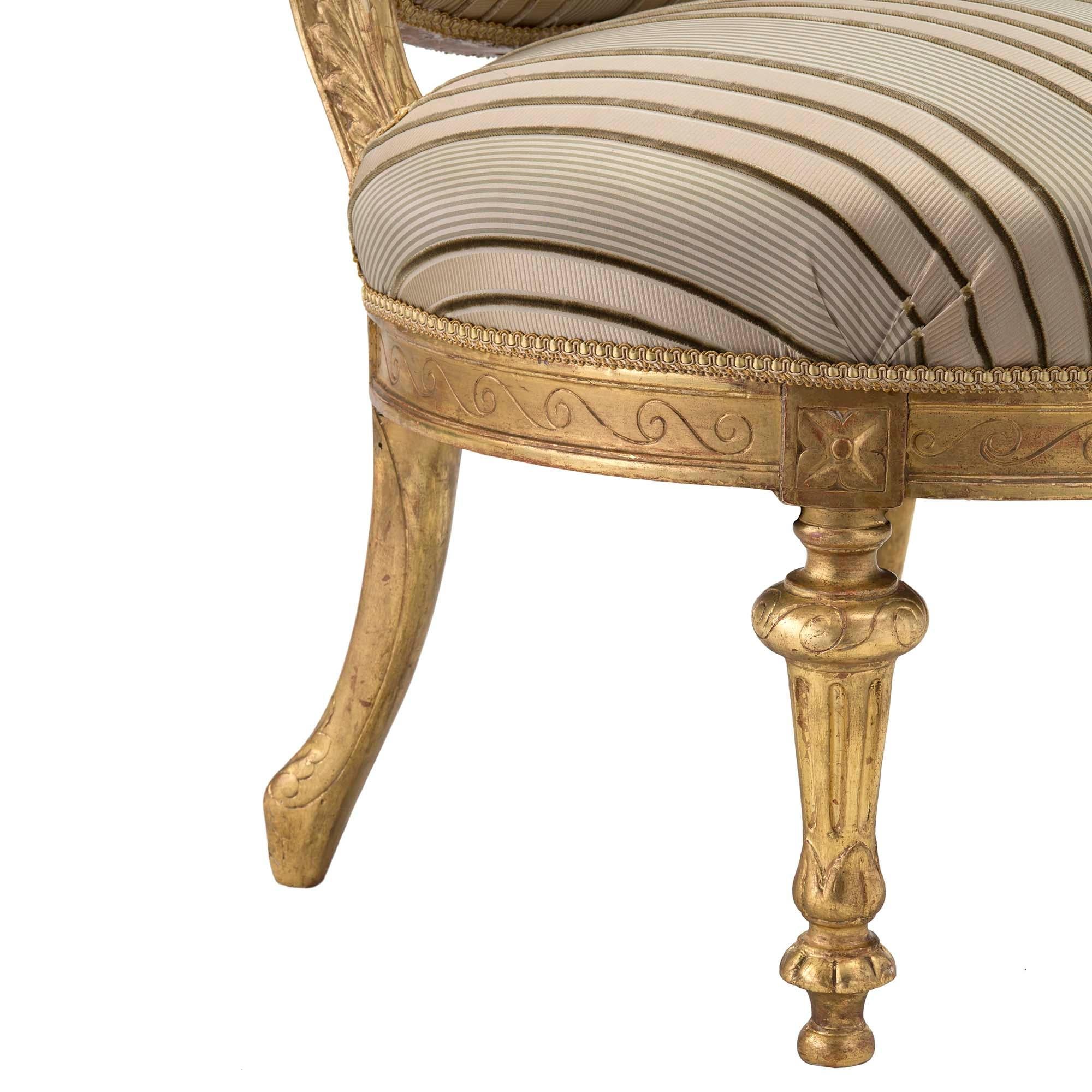 Italian Early 19th Century Louis XVI St. Giltwood Slipper Chair For Sale 2