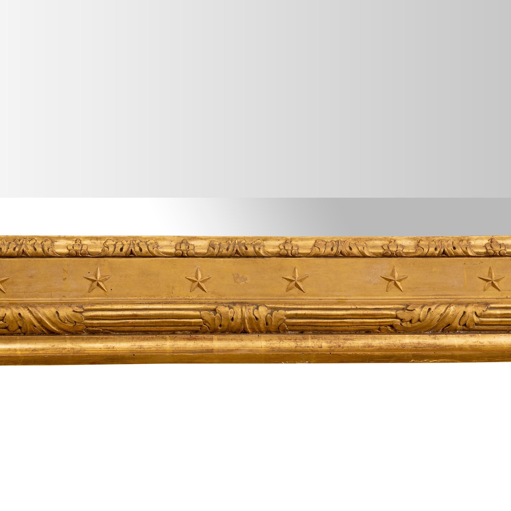 Miroir en bois doré Empire néo-classique italien du début du 19e siècle en vente 3