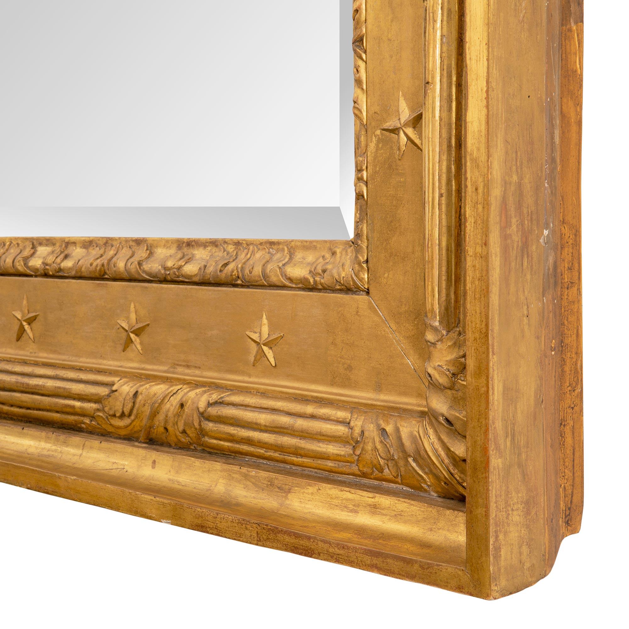 Miroir en bois doré Empire néo-classique italien du début du 19e siècle en vente 4