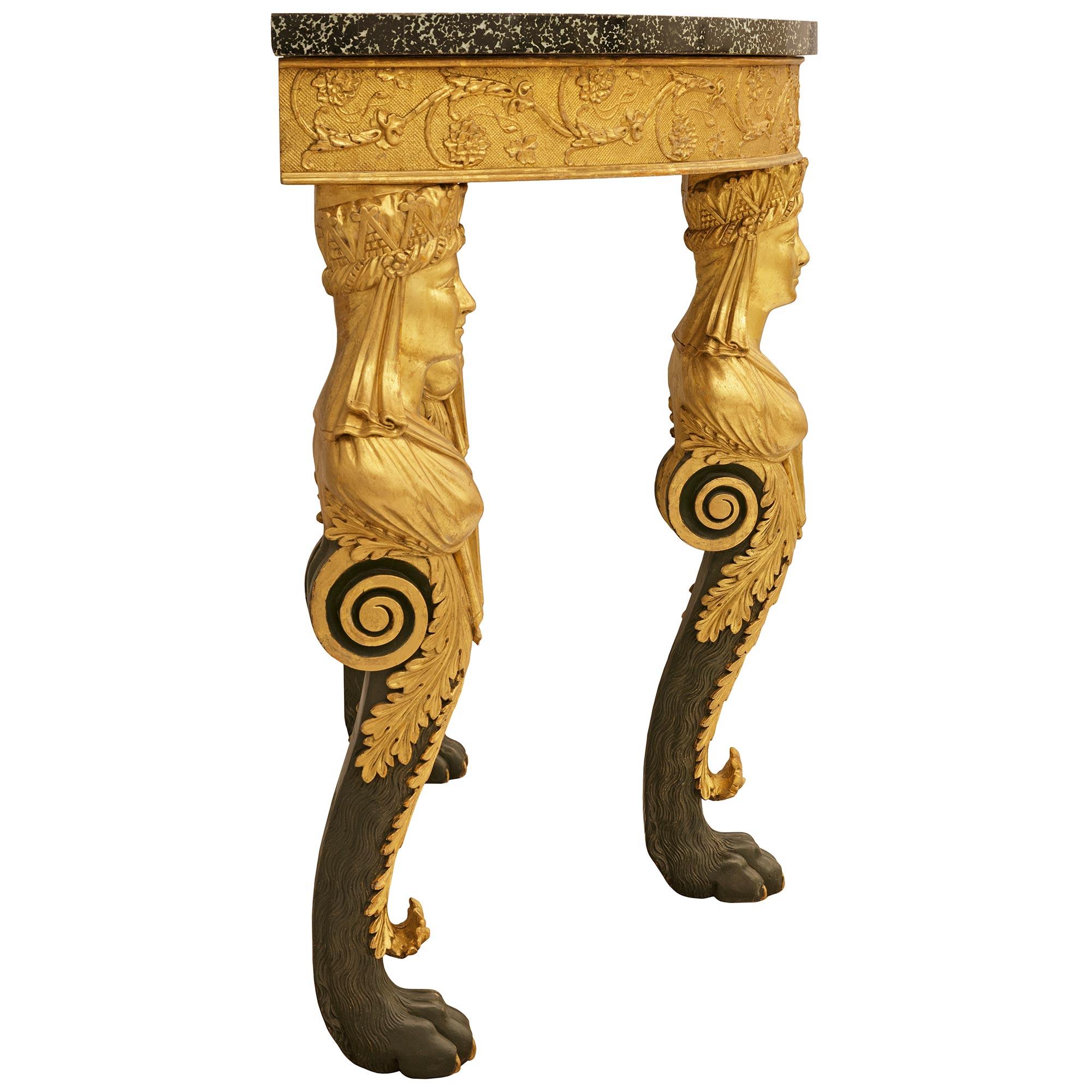 Italiano Consolle neoclassica italiana del primo Ottocento. Console in Wood, Giltwood e Granito in vendita