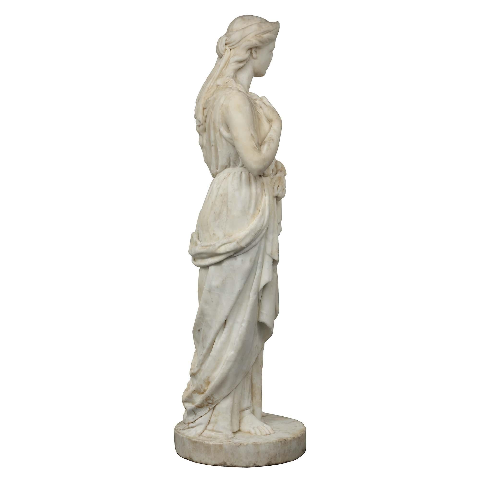 Italian Early 19th Century Solid White Carrara Marble Statue of a Young Maiden In Good Condition For Sale In West Palm Beach, FL