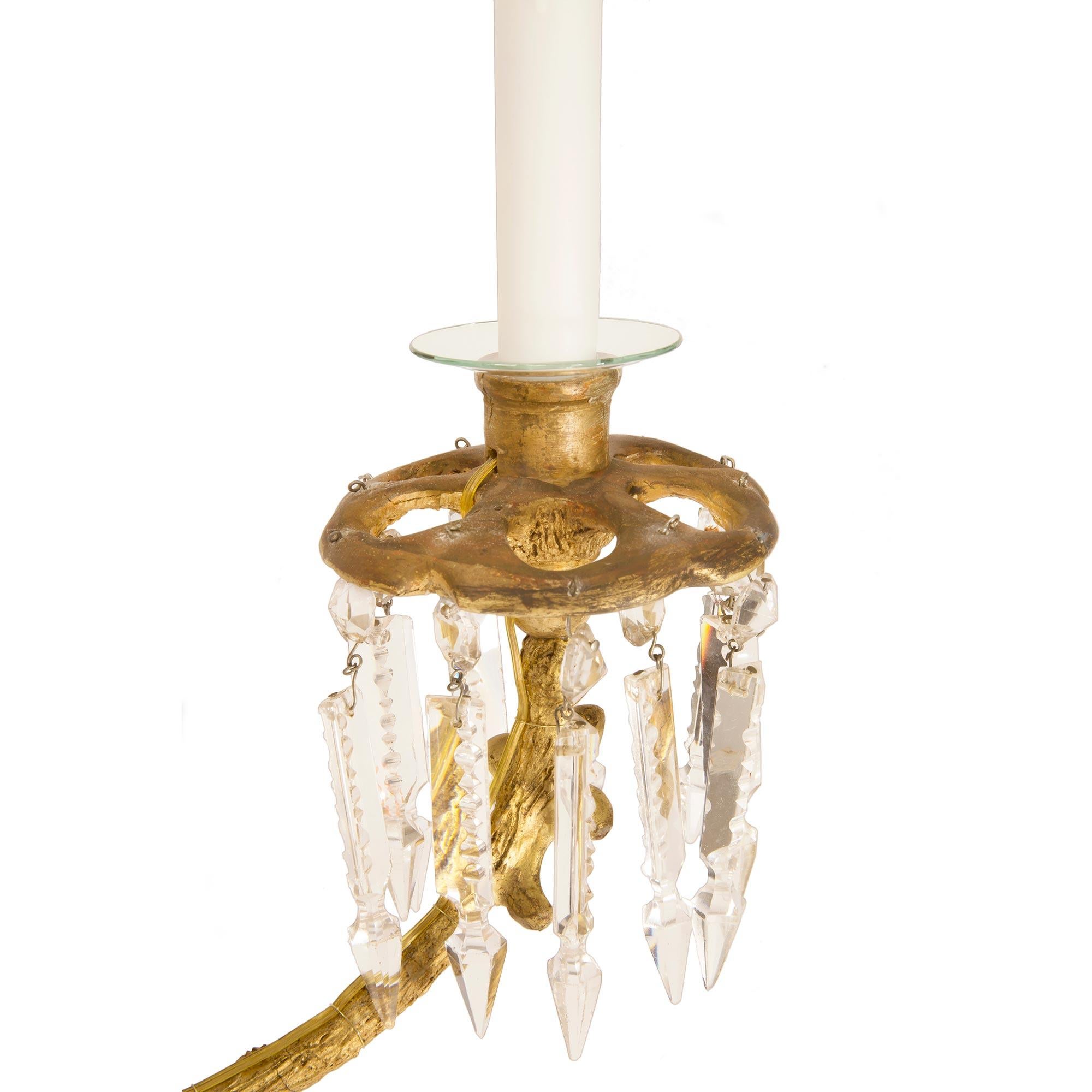 Italian Early 19th Century Tuscan Giltwood Chandelier For Sale 1