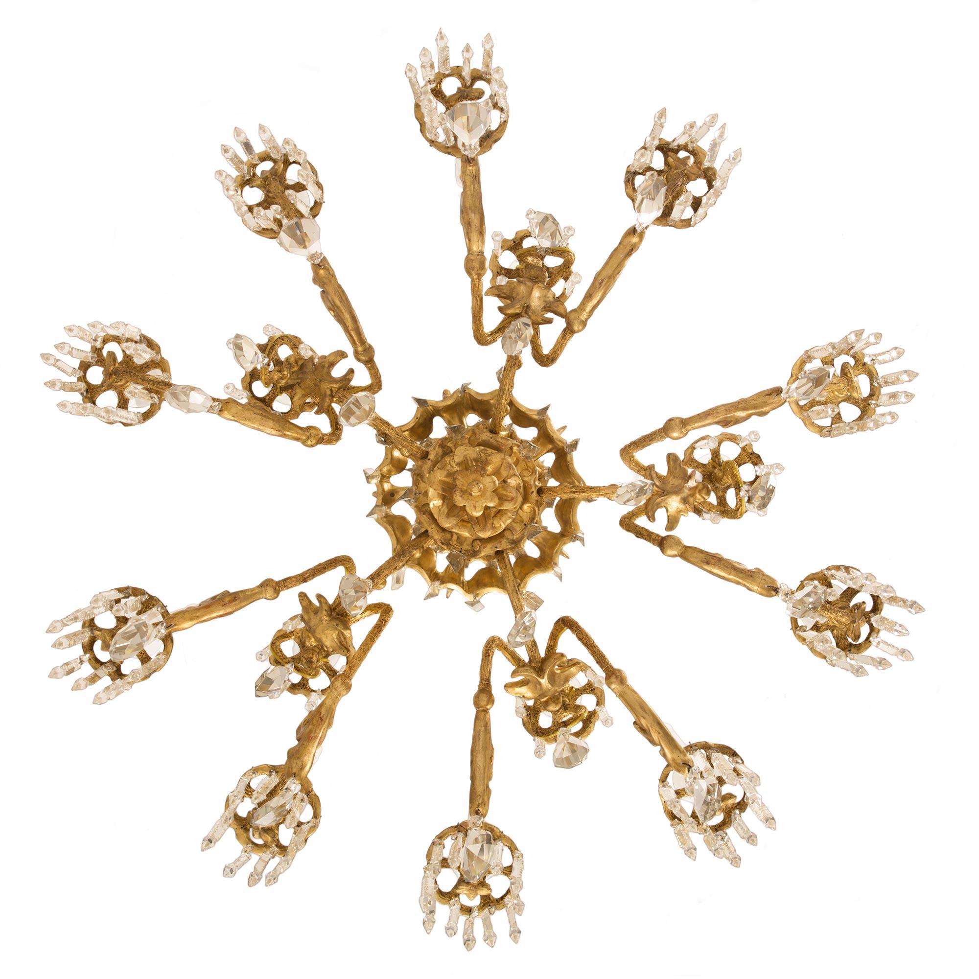 Italian Early 19th Century Tuscan Giltwood Chandelier 3