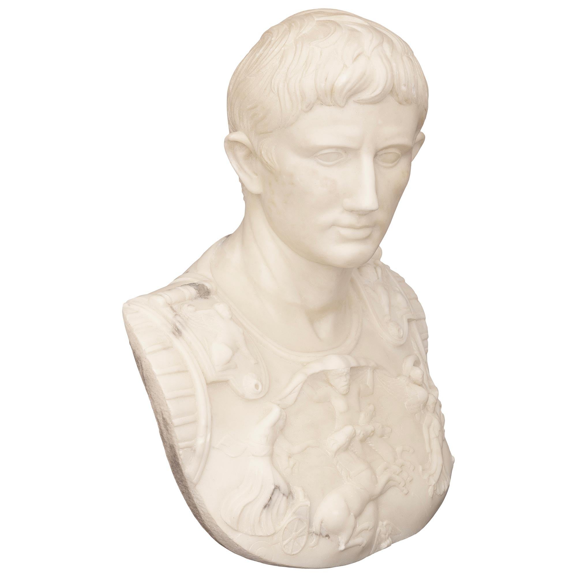 Italian early 19th century white Carrara marble bust In Good Condition For Sale In West Palm Beach, FL