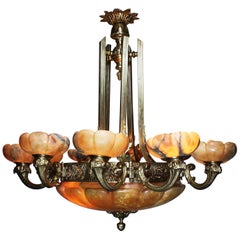 Italian Early 20th Century Art Deco Silvered Bronze and Alabaster Chandelier