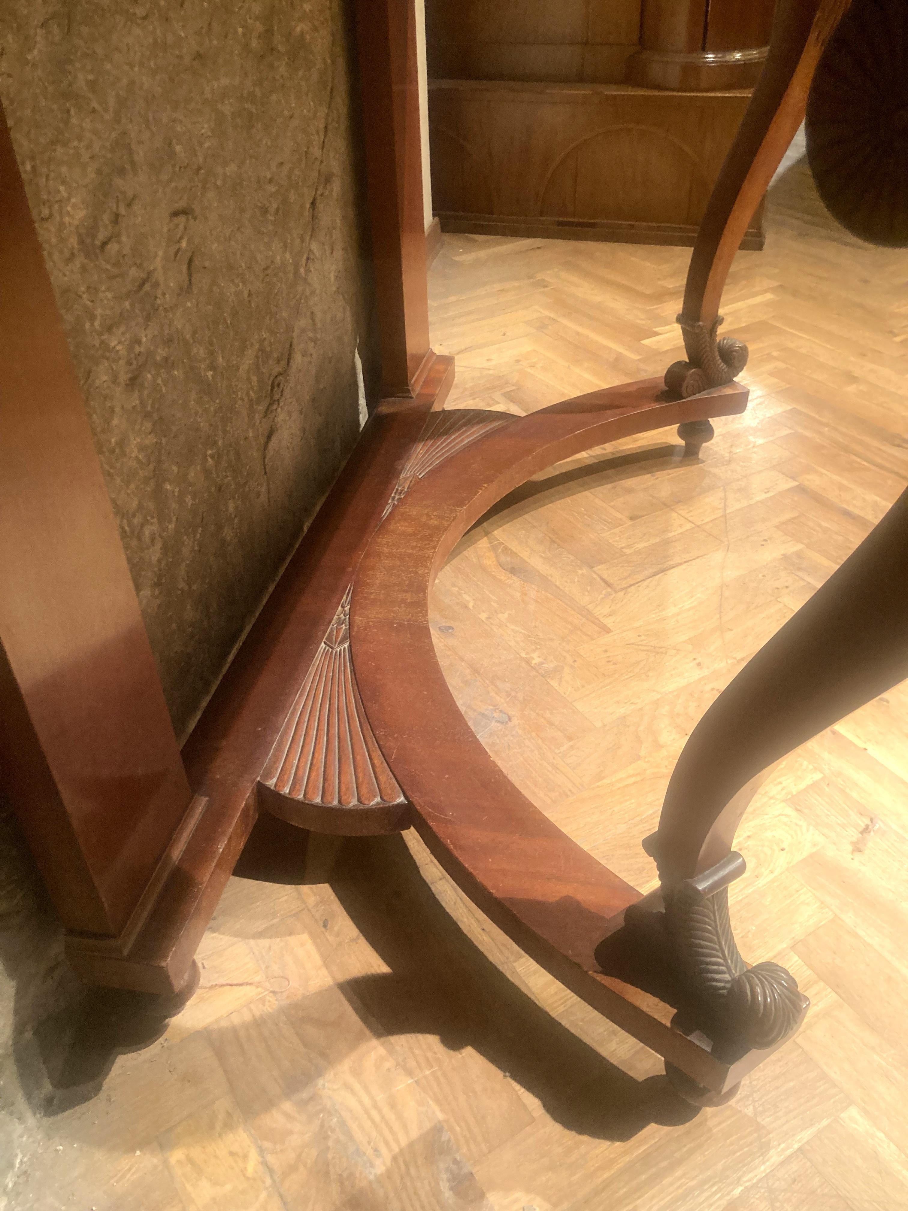 Console ou bureau en bois Art Nouveau italien du début du 20e siècle Bon état - En vente à Firenze, IT