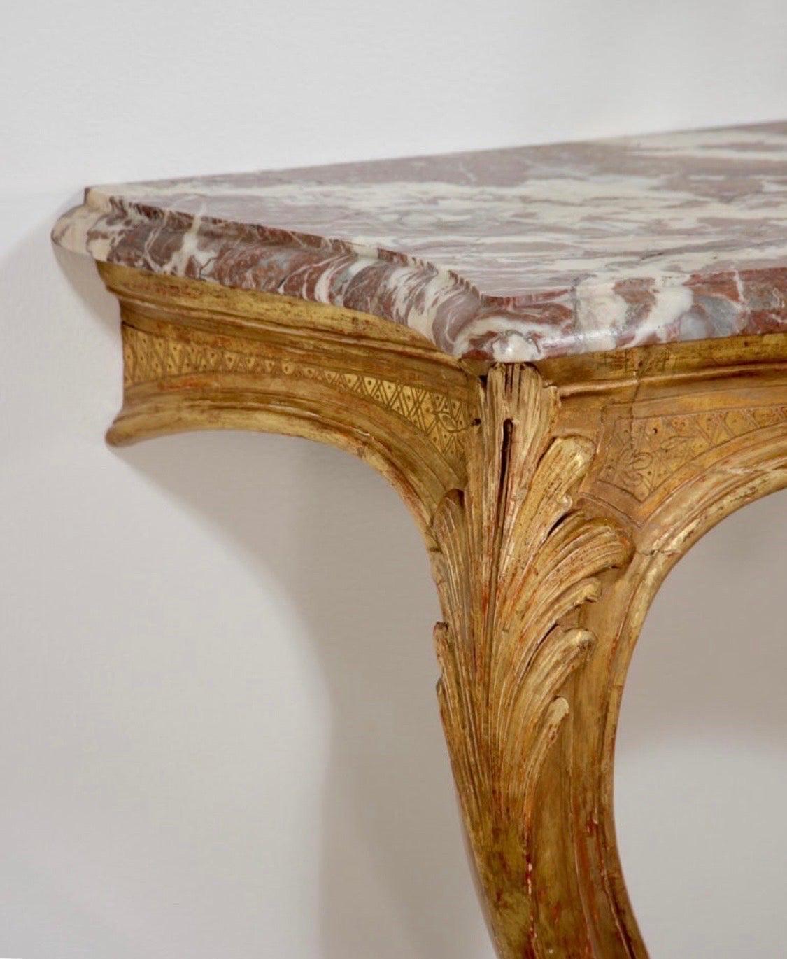 Italian Early 20th Century Carved Giltwood Console Tables In Good Condition For Sale In Los Angeles, CA