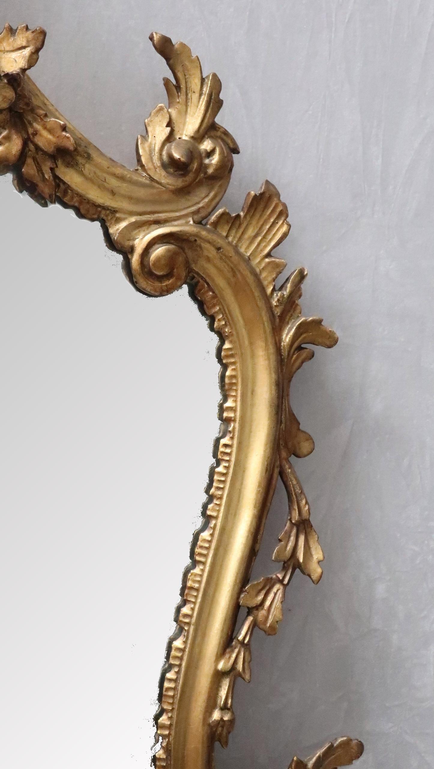 Italian Early 20th Century Carved Giltwood Wall Mirror In Good Condition In Macclesfield, GB