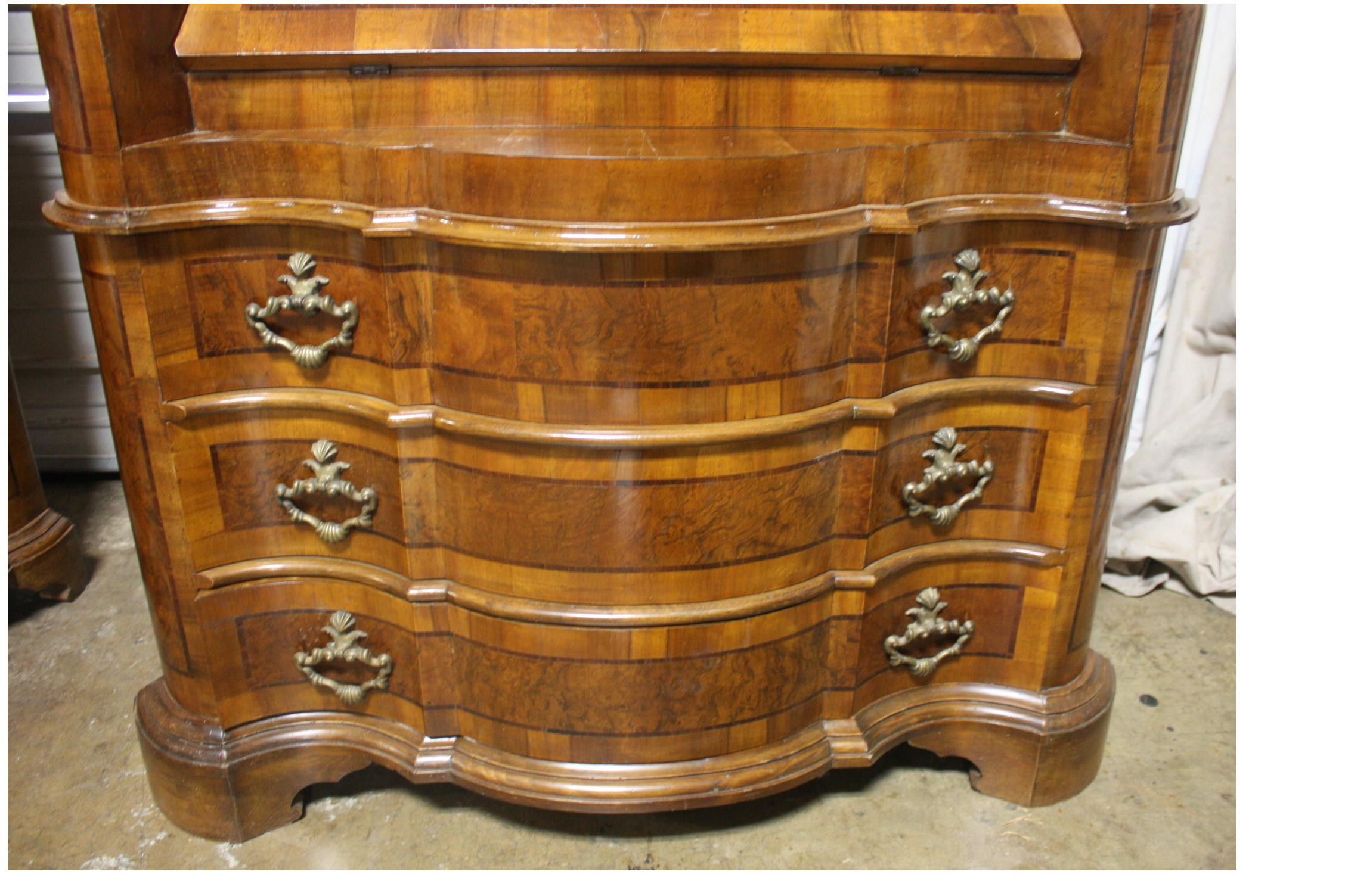 Walnut Italian Early 20th Century Commode 2 Parts For Sale