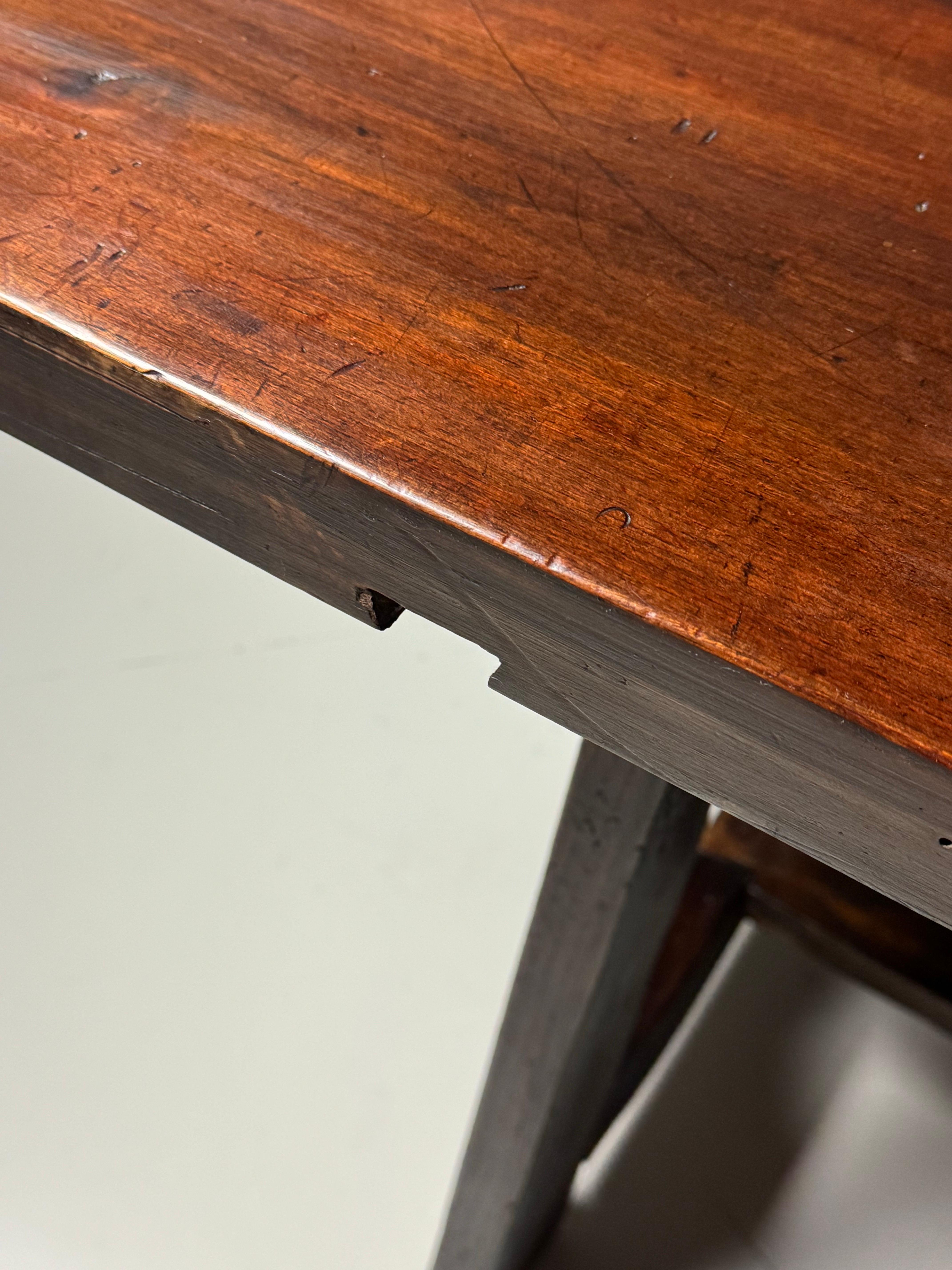Italian early 20th century dining table siglo XX en venta