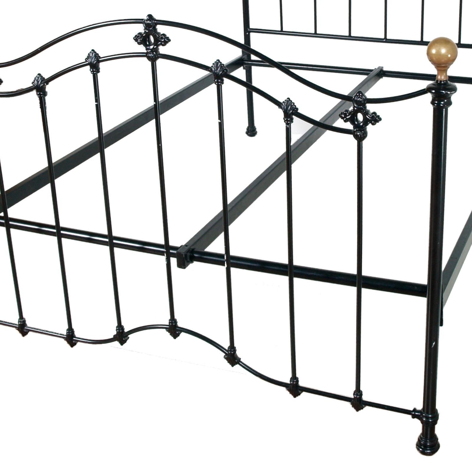 parts of a bed frame