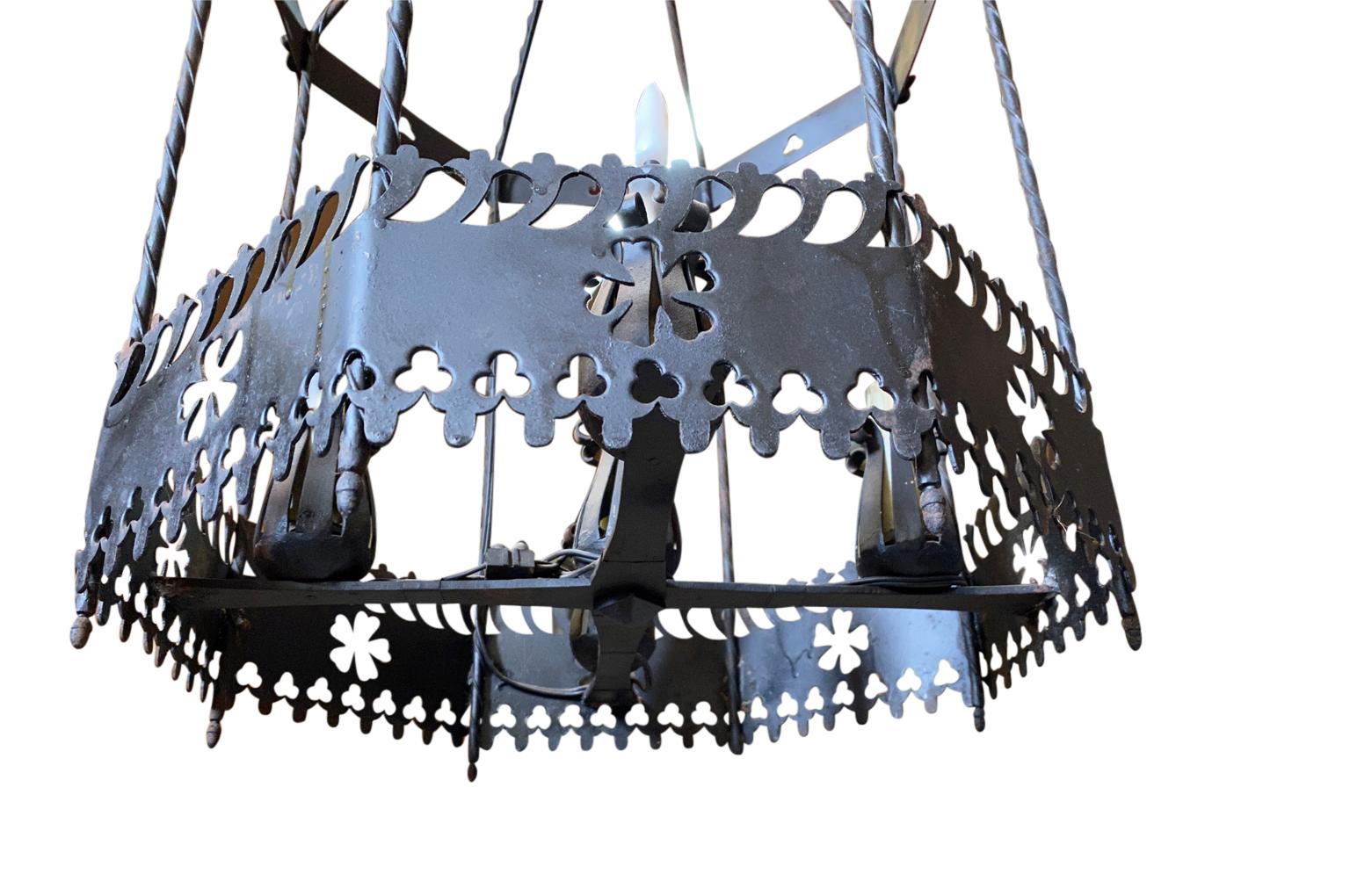 Italian Early 20th Century Iron Chandelier For Sale 1