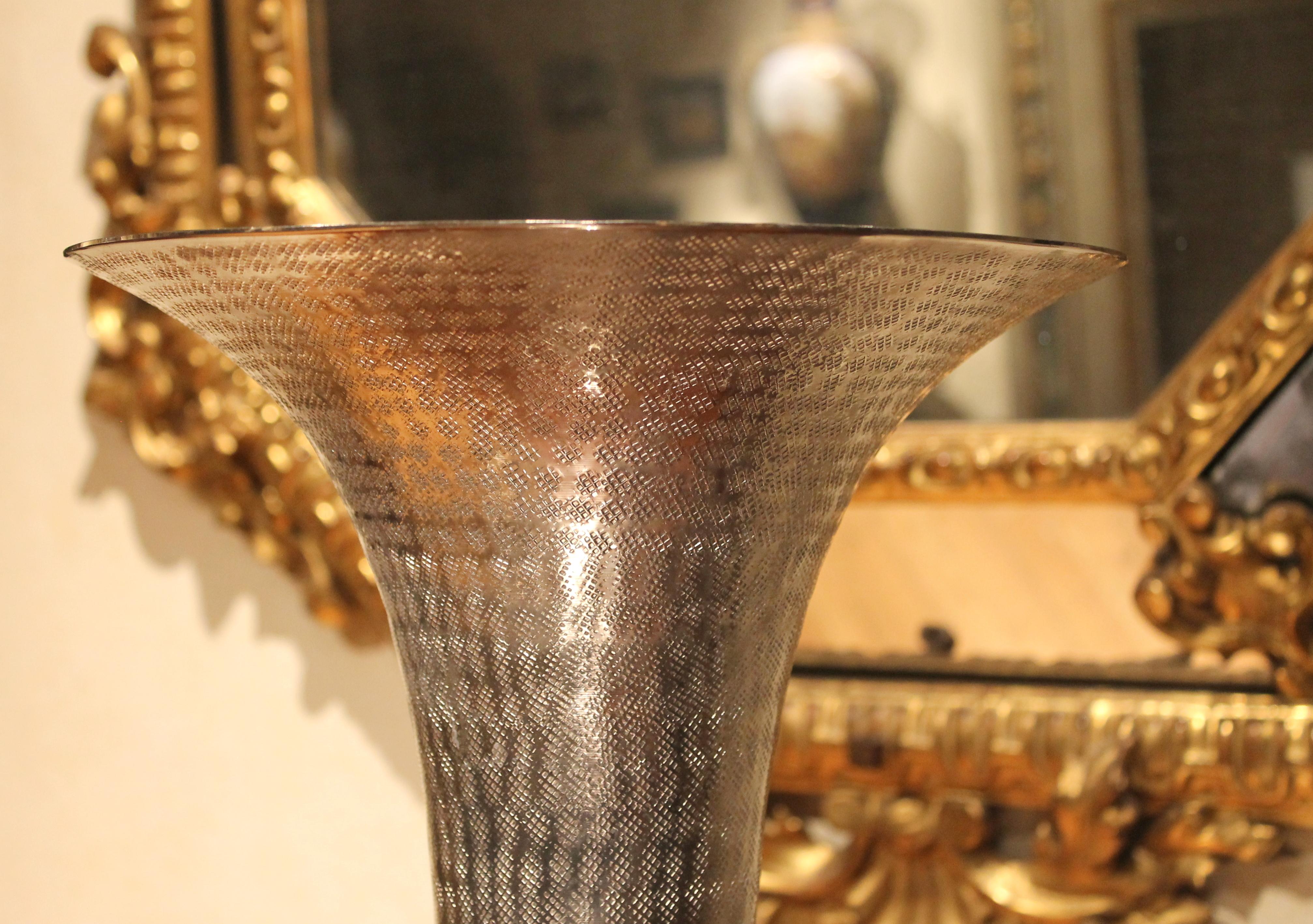 Italian Early 20th Century Modernist Hammered Cast Aluminum Trumpet Shape Vases 6