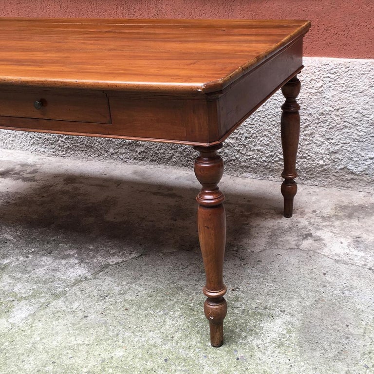 American Classical Italian Early 20th Century Walnut and Rectangular Table with Drawers, 1900s For Sale