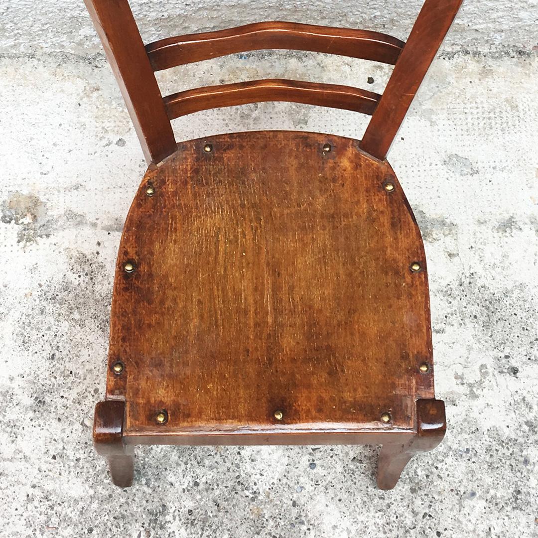 Italian Early 20th Century Walnut Chair, 1900s For Sale 2