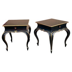 Italienische Beistelltische aus ebonisiertem und vergoldetem Holz mit französischem Louis-XV-Stil, Paar