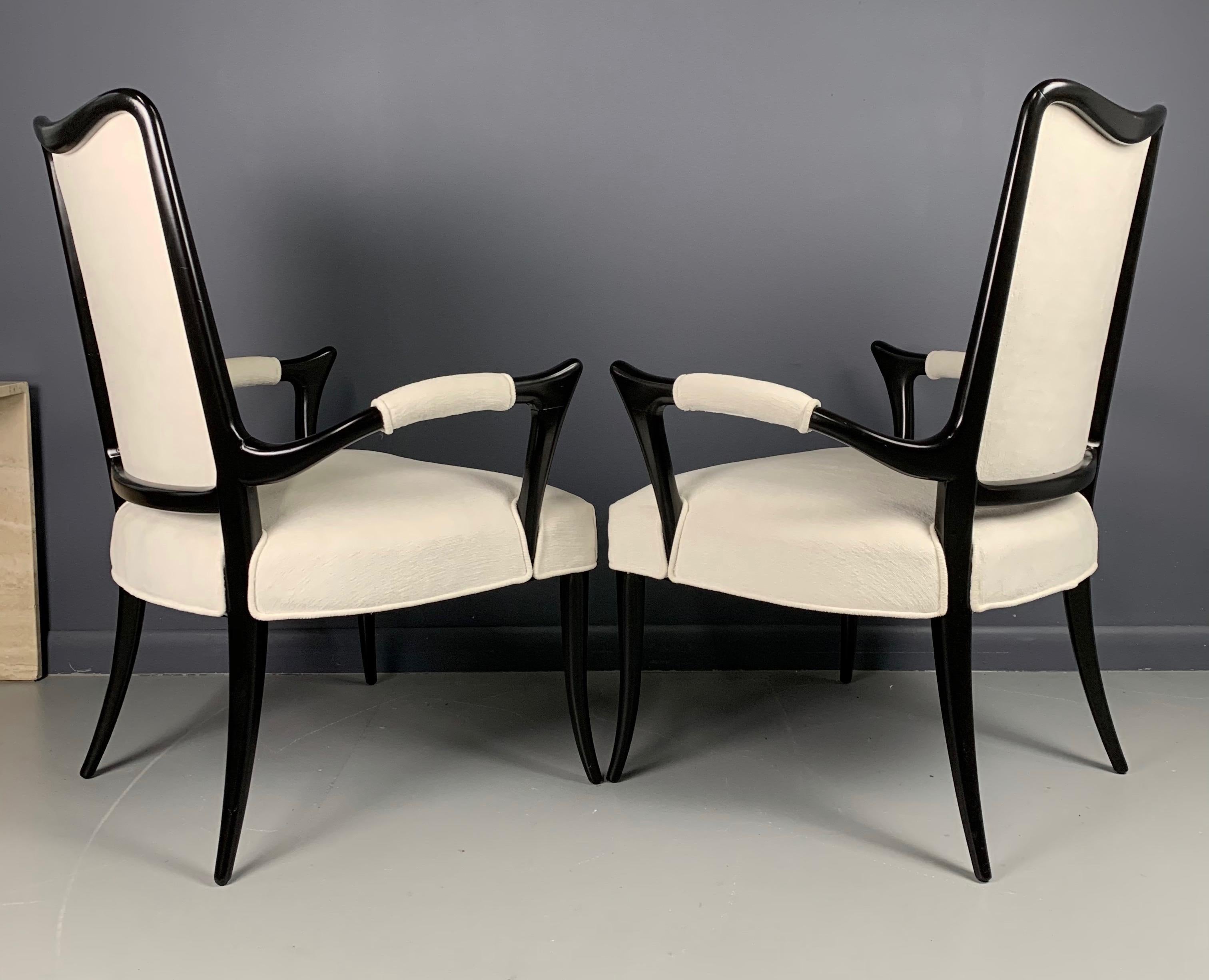 Italian Ebonized Sculptural Pair of Armchairs in the Style of Osvaldo Borsani In Excellent Condition In Philadelphia, PA