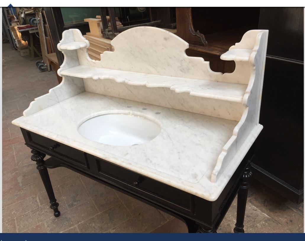 Italian Ebonized Wood with Carrara Marble Top Sink from 20th Century In Good Condition In Florence, IT