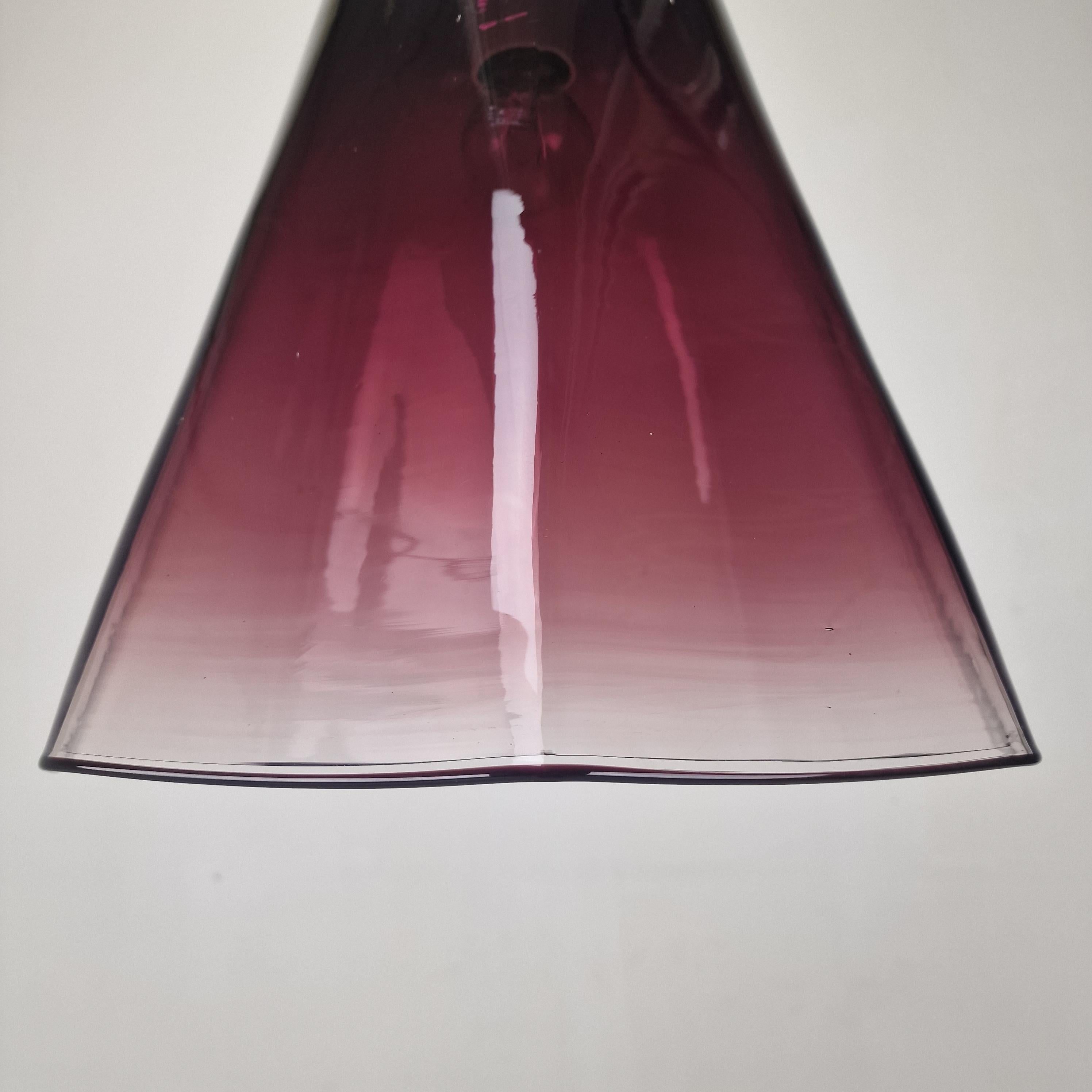 Italian Elegance - Lampada a sospensione Leucos con vetro di Murano viola trasparente in vendita 3