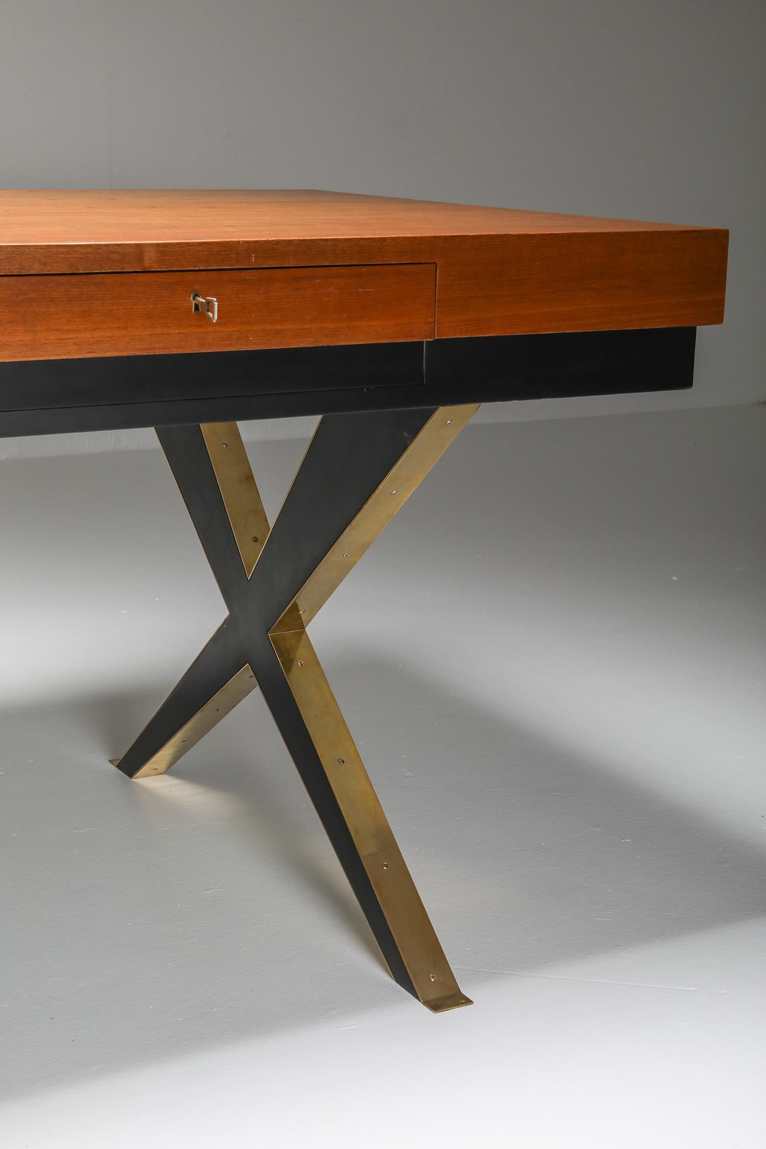 Italian Elegant Desk on Brass X Shaped Legs 5