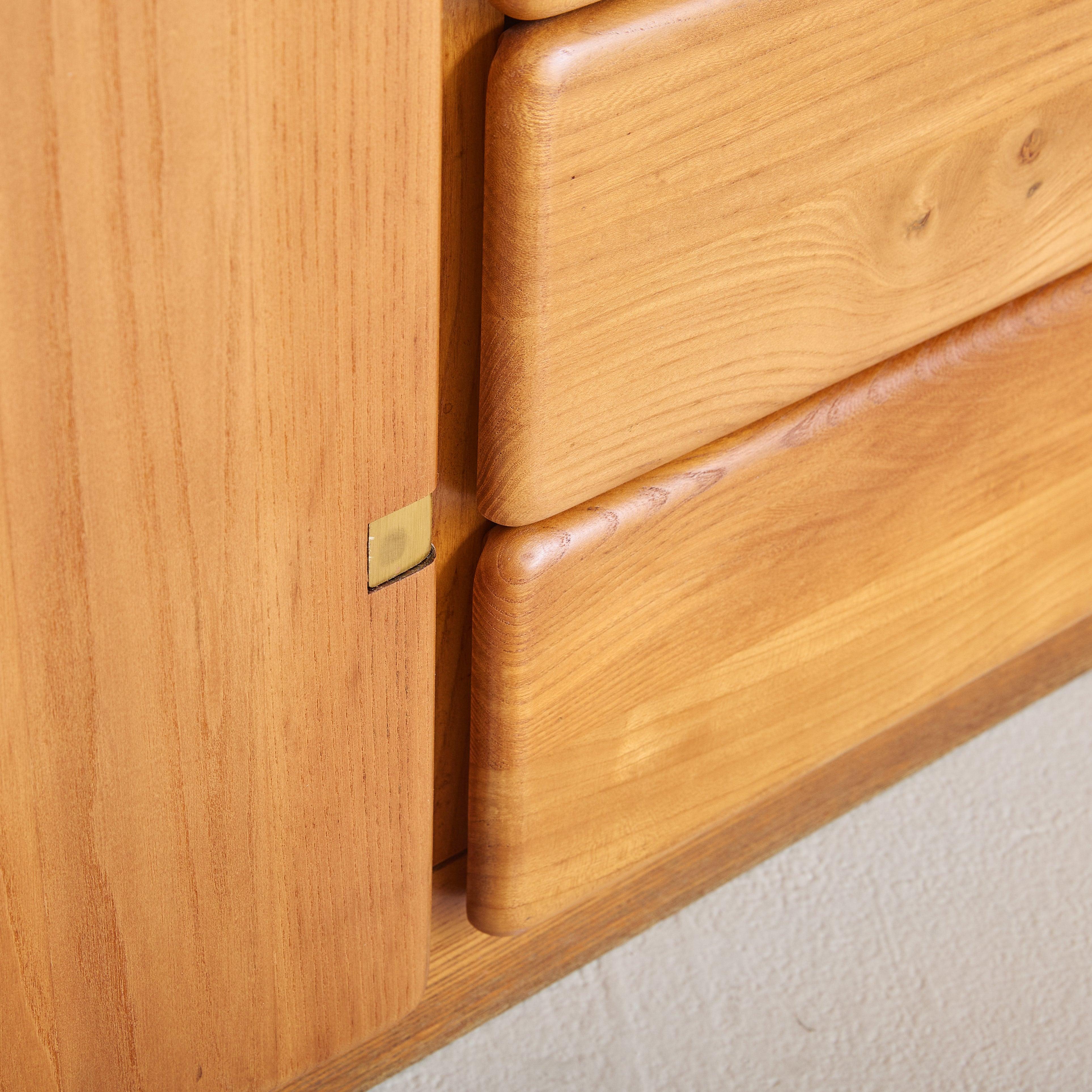 Italienisches Sideboard aus Ulme von Romanutti, 1970er-Jahre 4