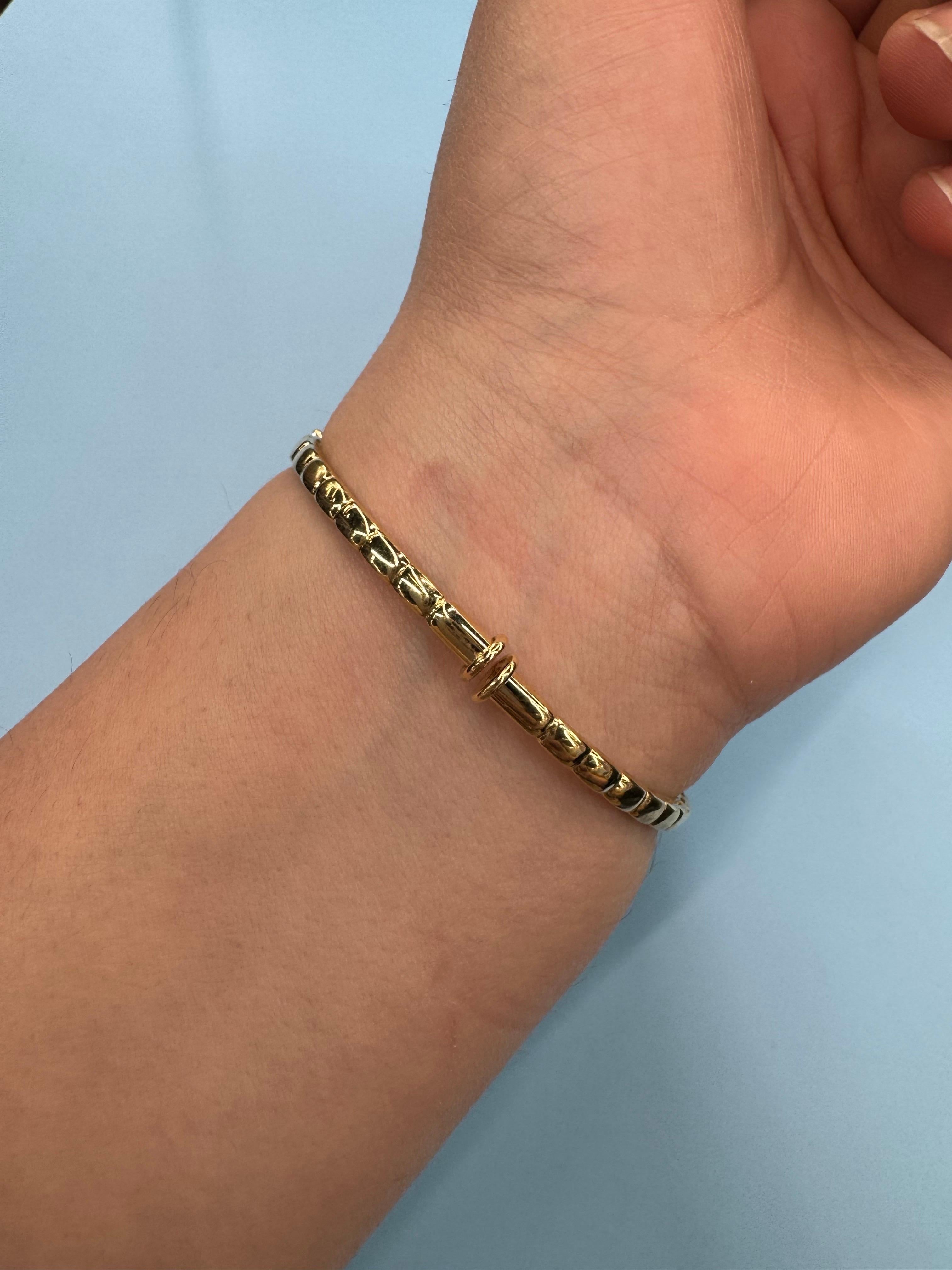 Italian Emerald Cut Diamond Bangle Bracelet 5.40 Carats 18 Karat Yellow Gold 7