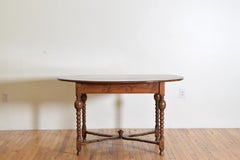Italian, Emilia Romagna, Light Walnut Oval Library Table ca. 1700