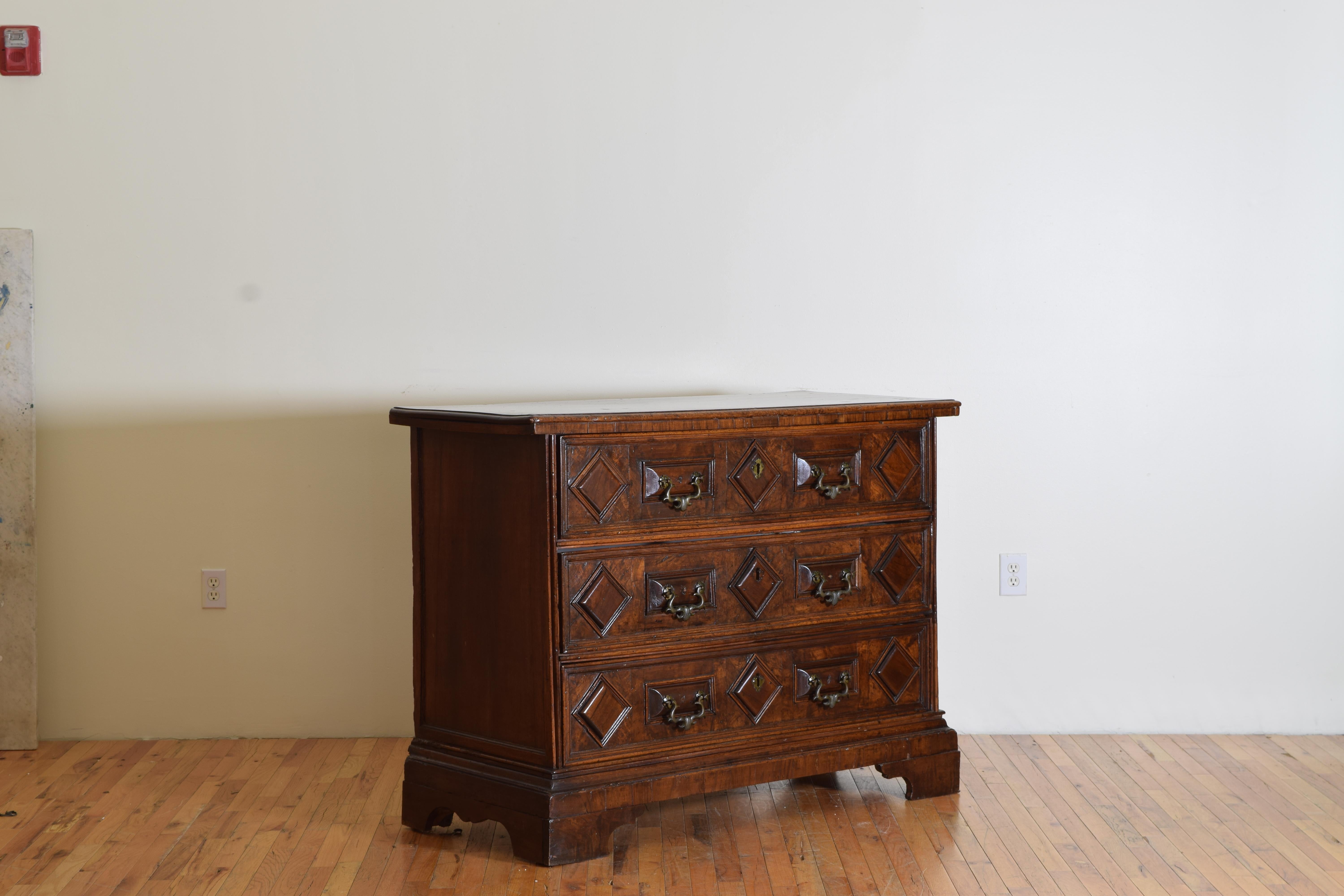 Italian, Emiliana, Baroque Carved Walnut 3-Drawer Cassettone, circa 1600 In Good Condition In Atlanta, GA