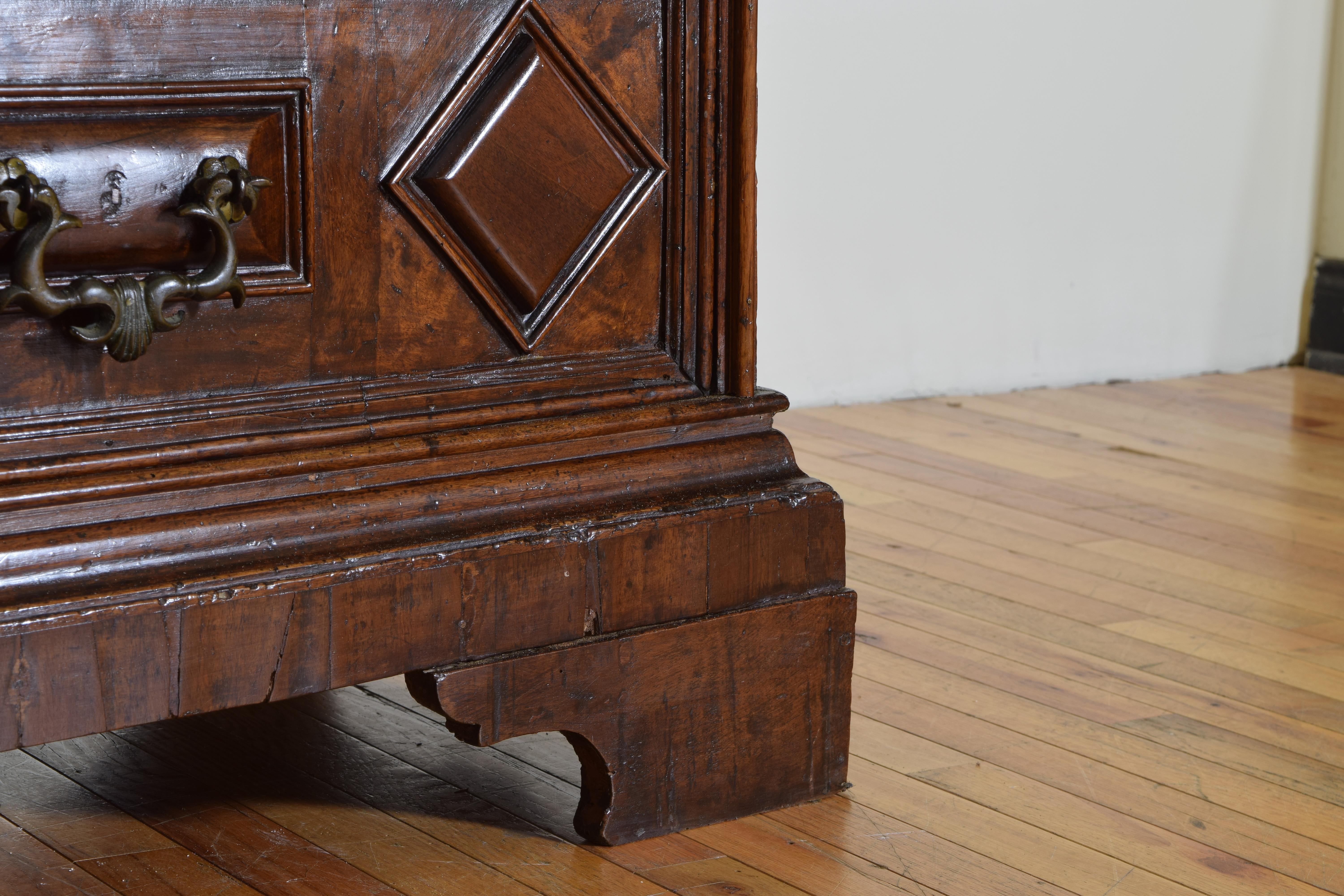 Italian, Emiliana, Baroque Carved Walnut 3-Drawer Cassettone, circa 1600 4