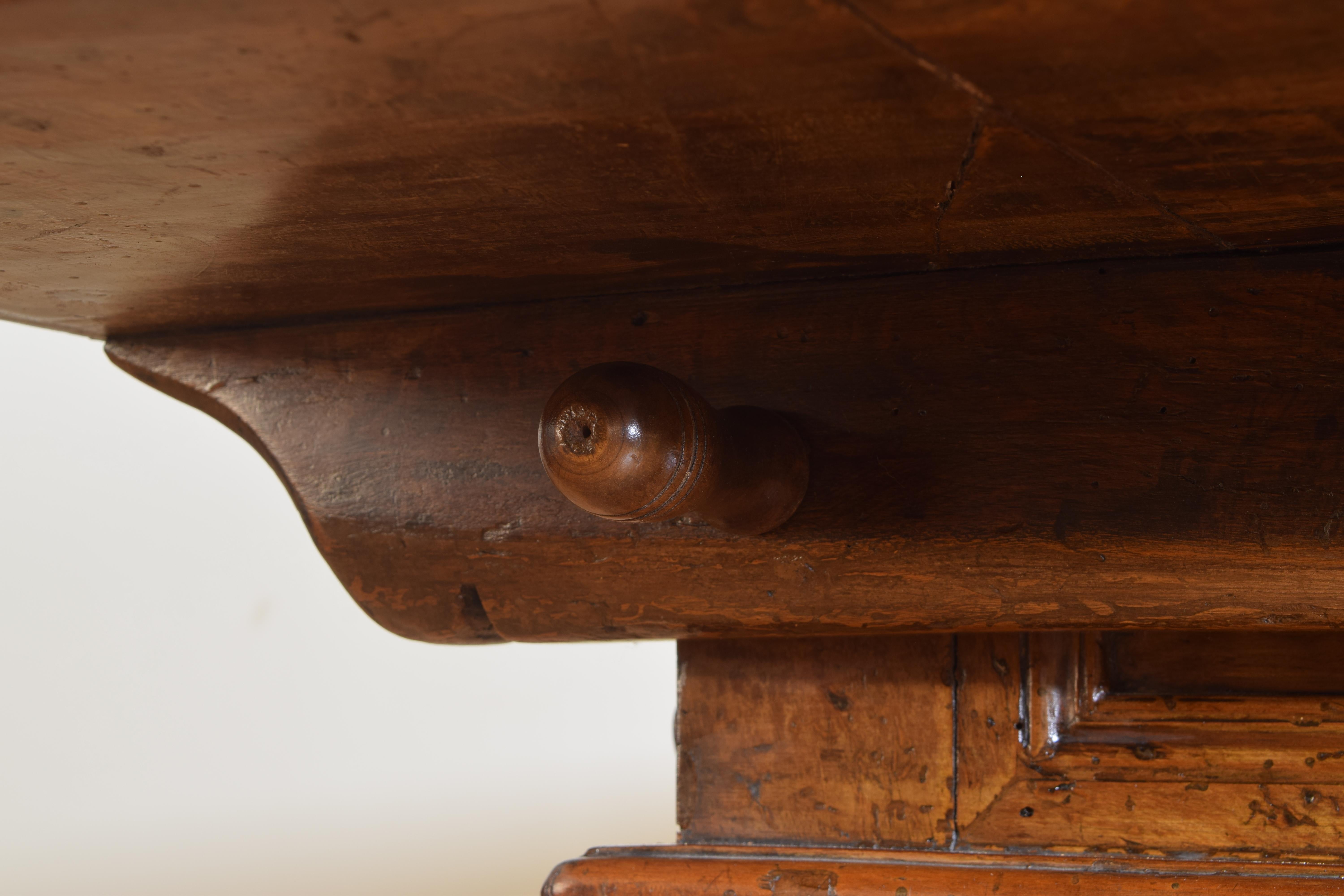 Italian, Emiliana, Baroque Pearwood & Walnut 3-Drawer Table, Late 17th Century 3