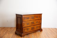 Italian, Emiliana, Baroque Period Walnut 3-Drawer Commode, late 17th century
