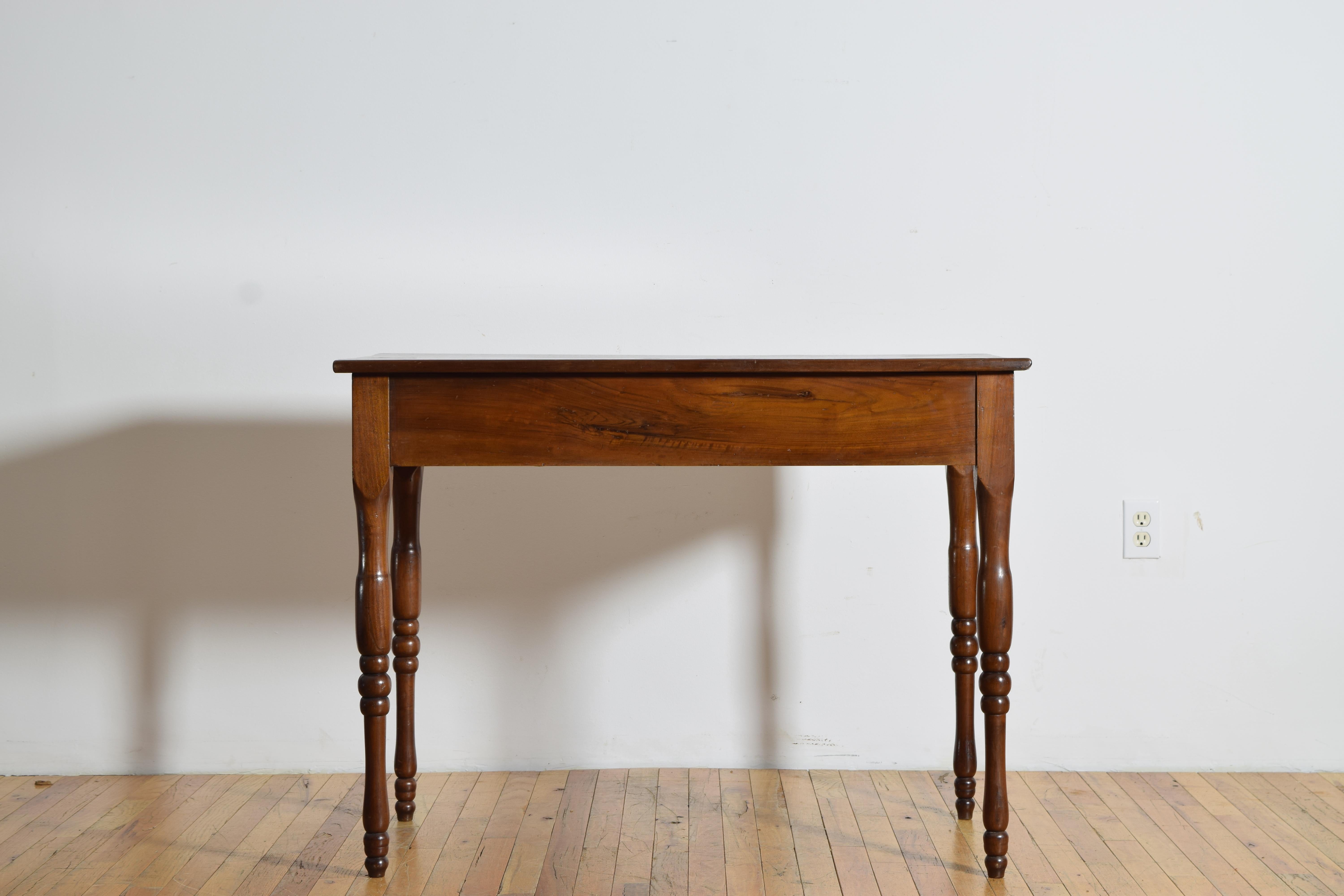 Italie, Emiliana, table à 1 tiroir en noyer tourné de style néoclassique tardif, vers 1840 Excellent état - En vente à Atlanta, GA