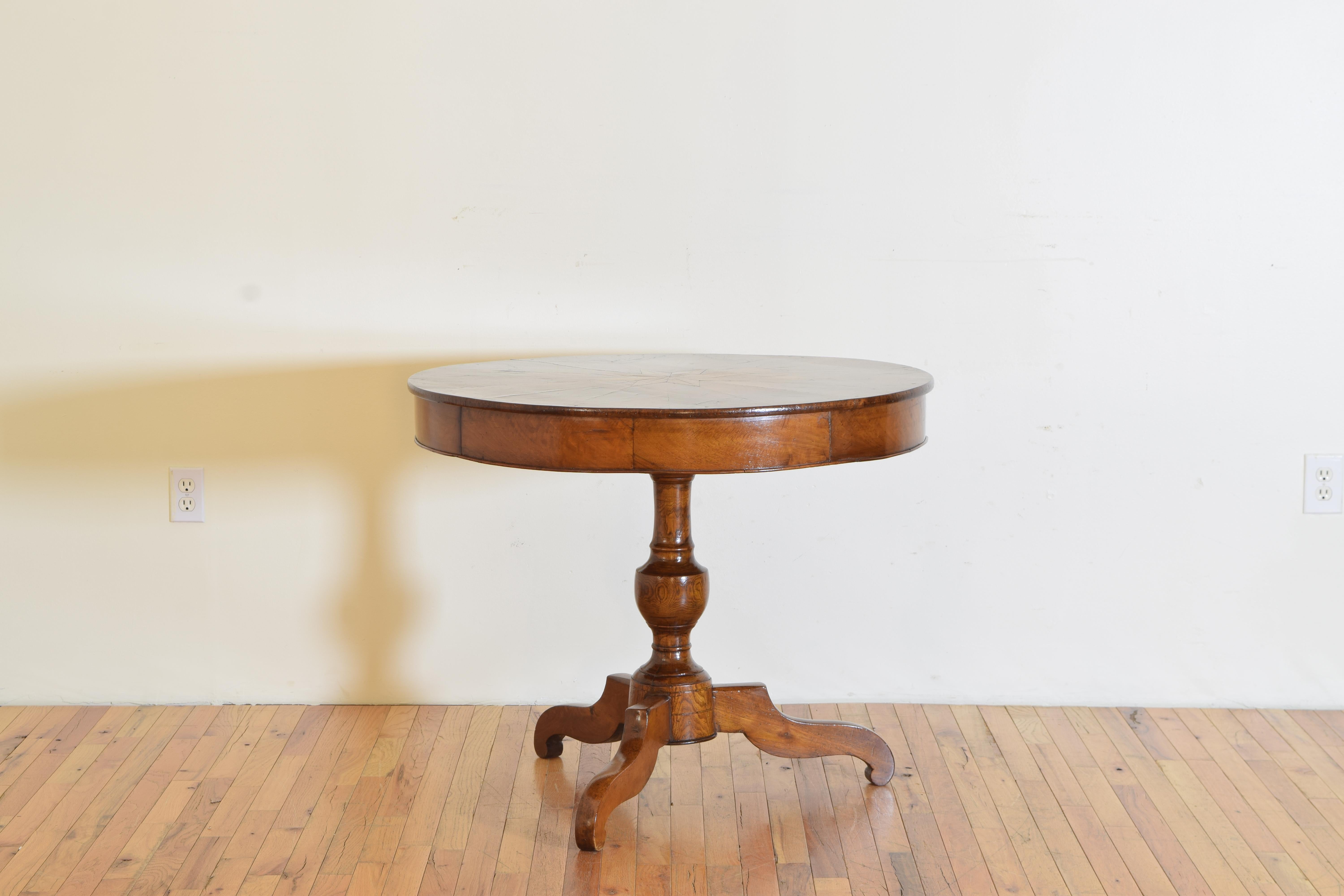 Neoclassical Italian, Emiliana, Late Neoclassic Walnut & Elm Inlaid Center Table, ca. 1835