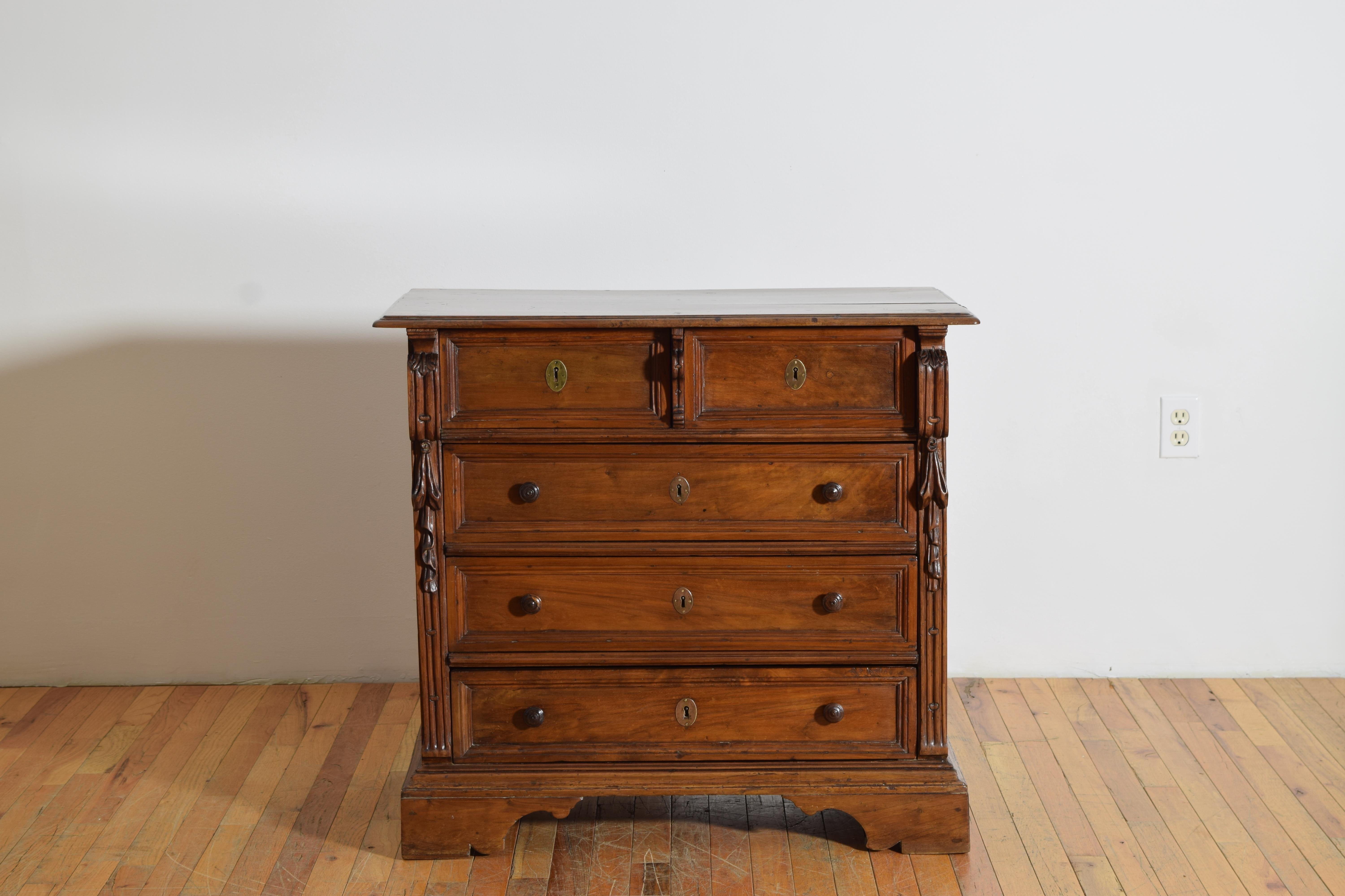 18th Century Italian, Emiliana, Louis XIV Period Carved Walnut 5-Drawer Commode, early 18thc For Sale