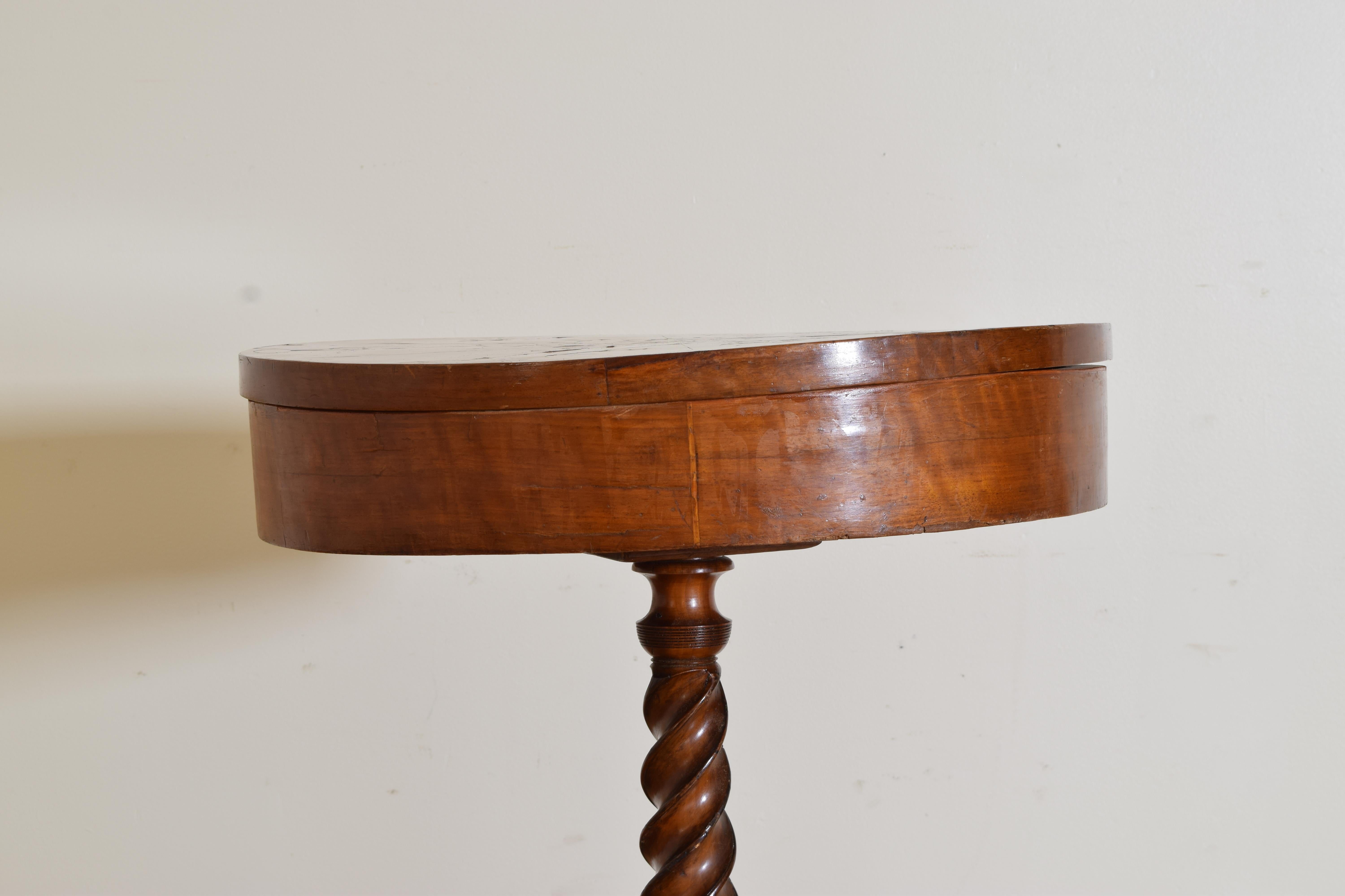 Italian, Emiliana, Neoclassic Turned Walnut & Inlaid Center Table. , ca. 1820-39 For Sale 1